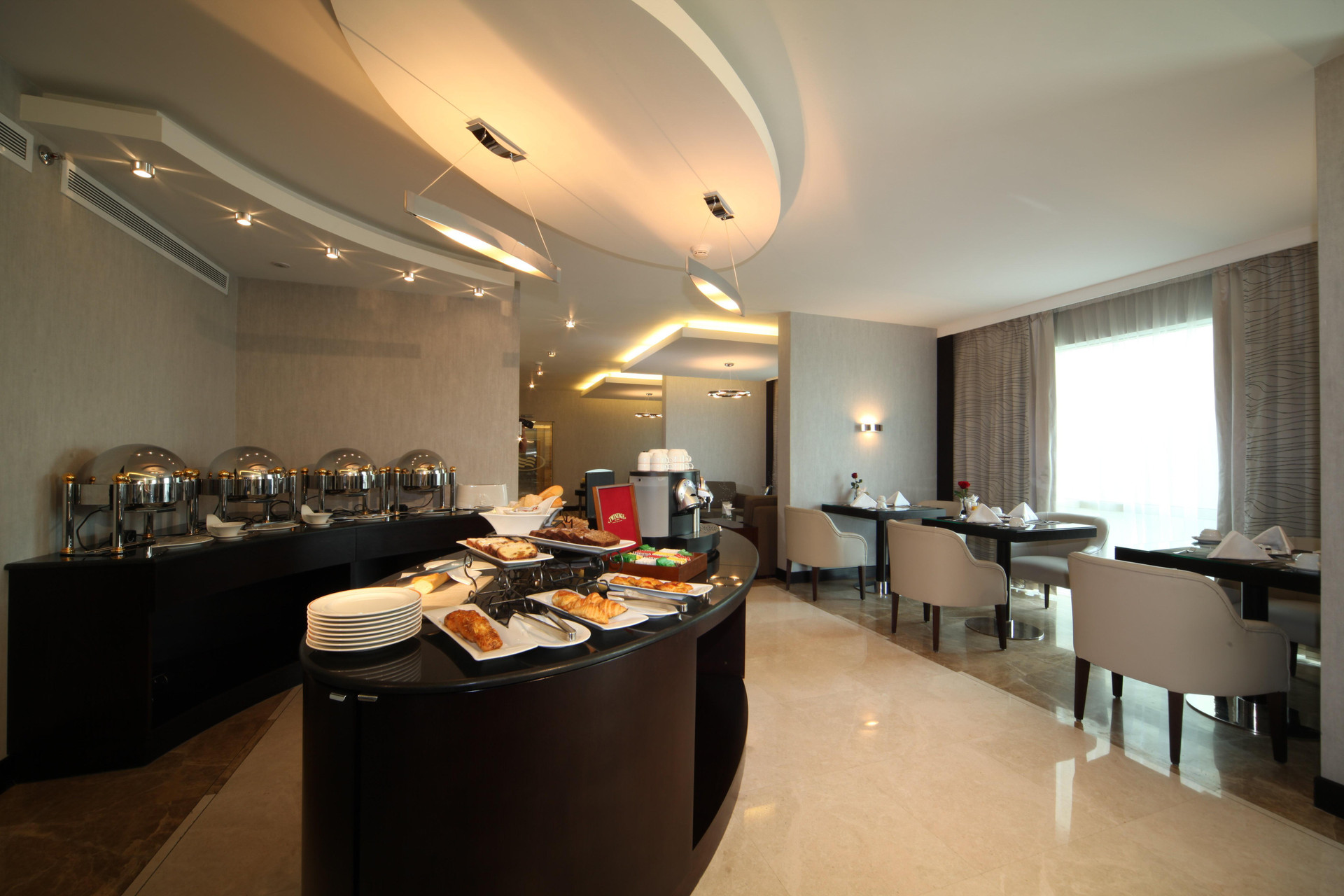 Vista Exterior Crowne Plaza Jeddah by IHG