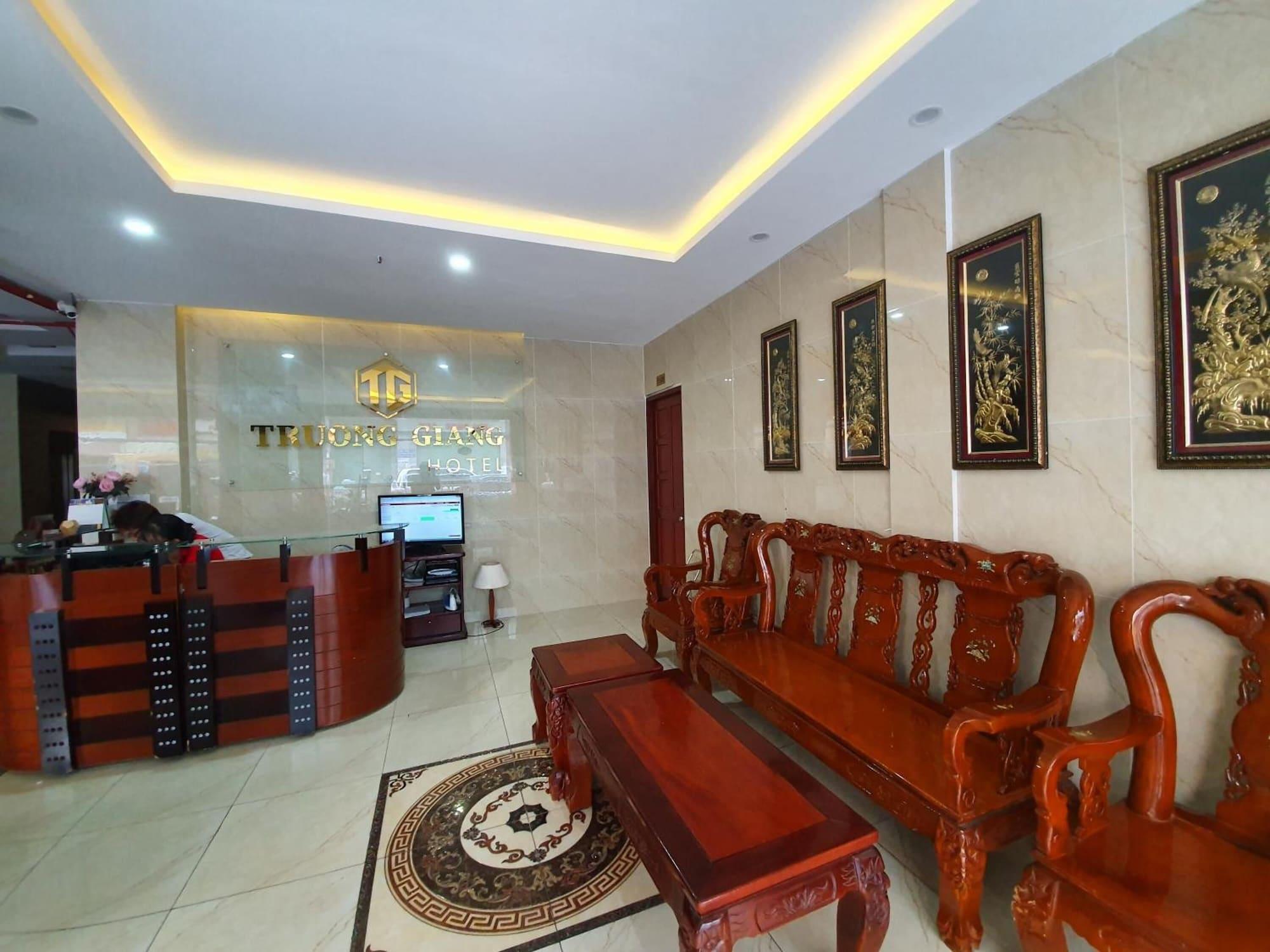 Vista Lobby Truong Giang Hotel
