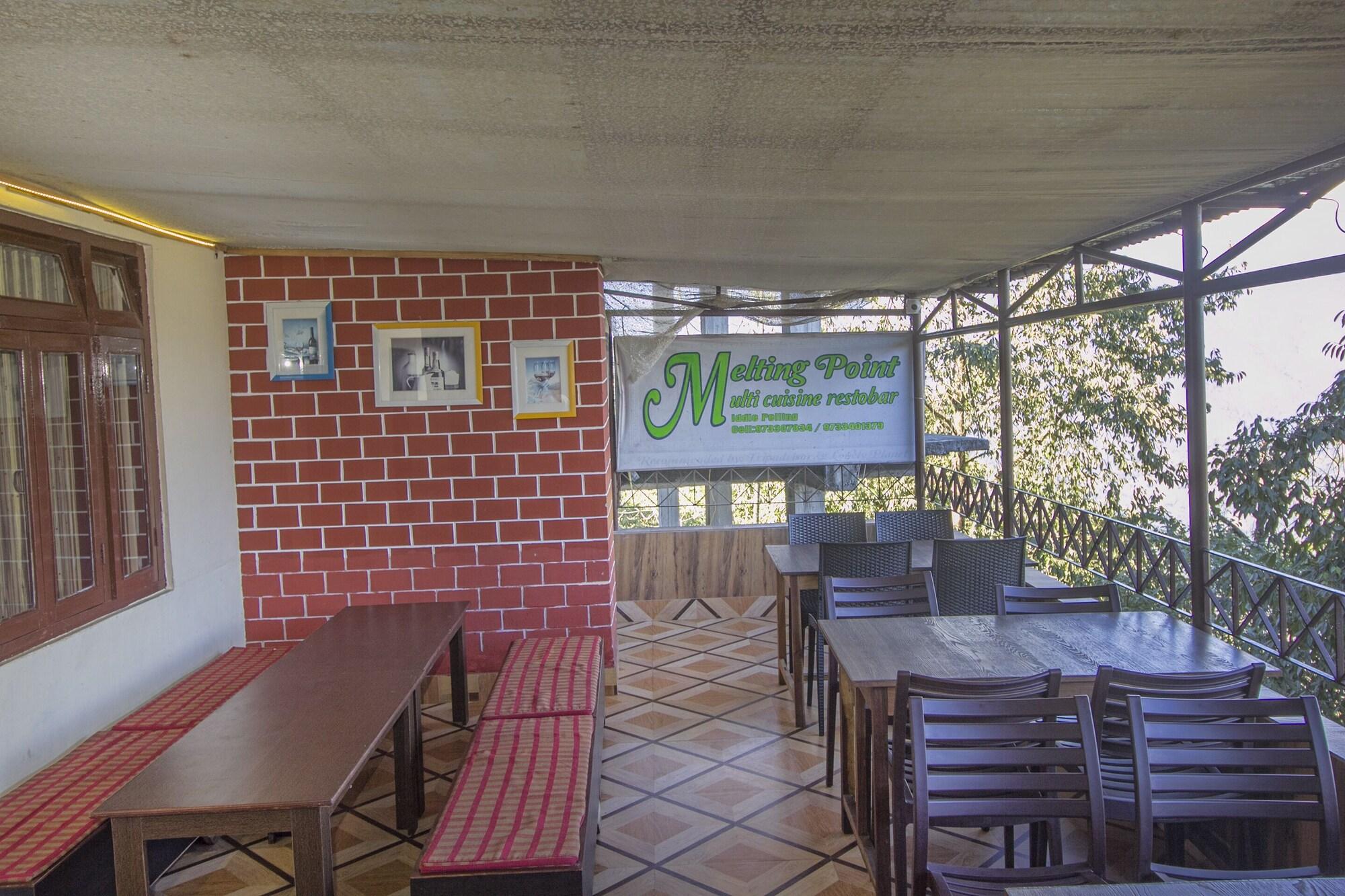 Restaurant OYO 25087 Hotel Horizon