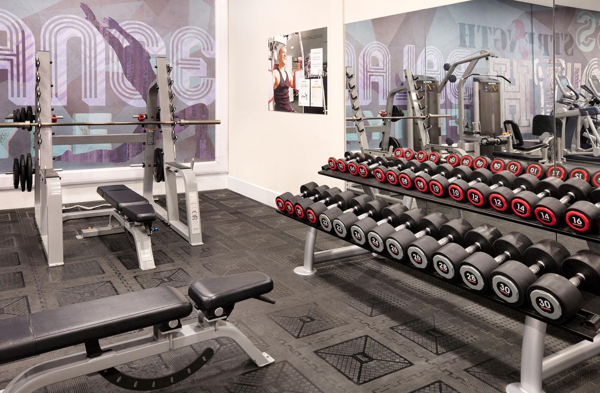 Gimnasio Leonardo Hotel and Conference Venue Hinckley Island