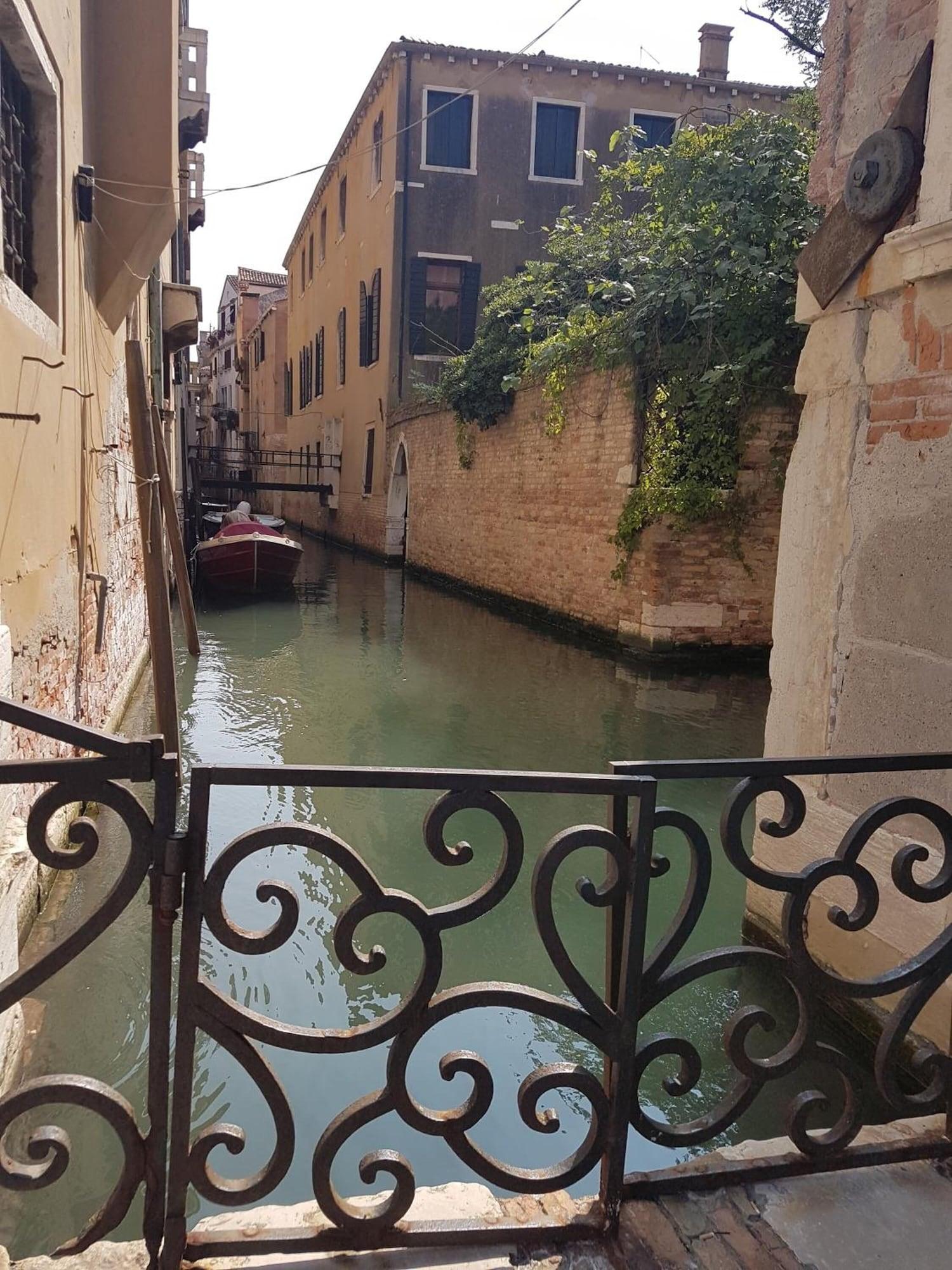 Equipamiento de Habitación Friendly Venice Suites