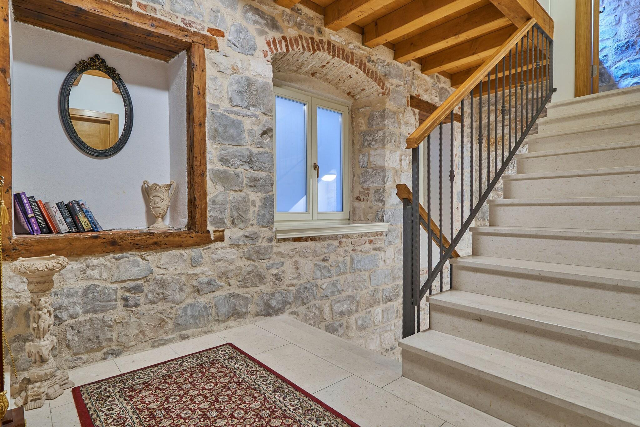 Vista Lobby Villa Split Heritage Hotel