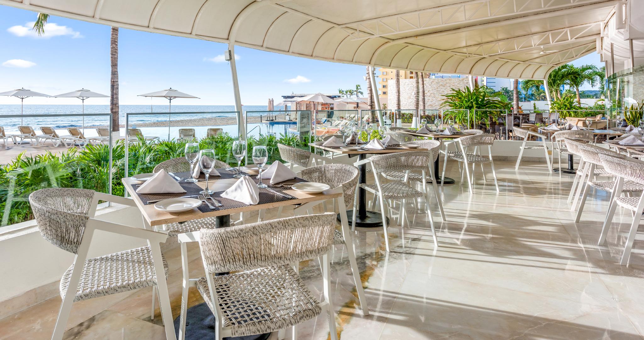 Restaurant Park Royal Beach Mazatlán