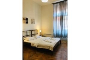 Alquiler Vacacional - Spacious apartment with balcony