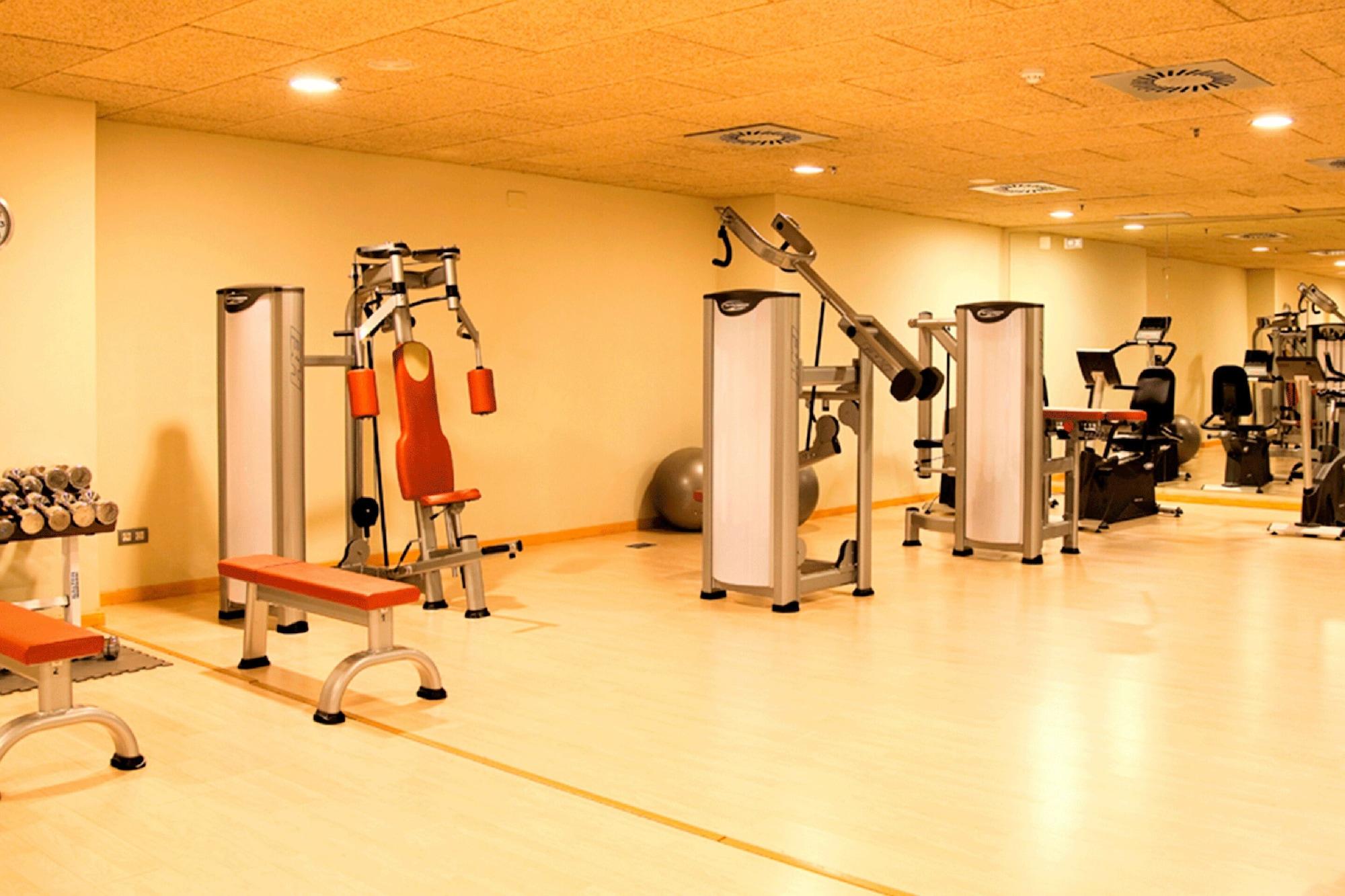 Gimnasio AR Diamante Beach Spa & Convention Center