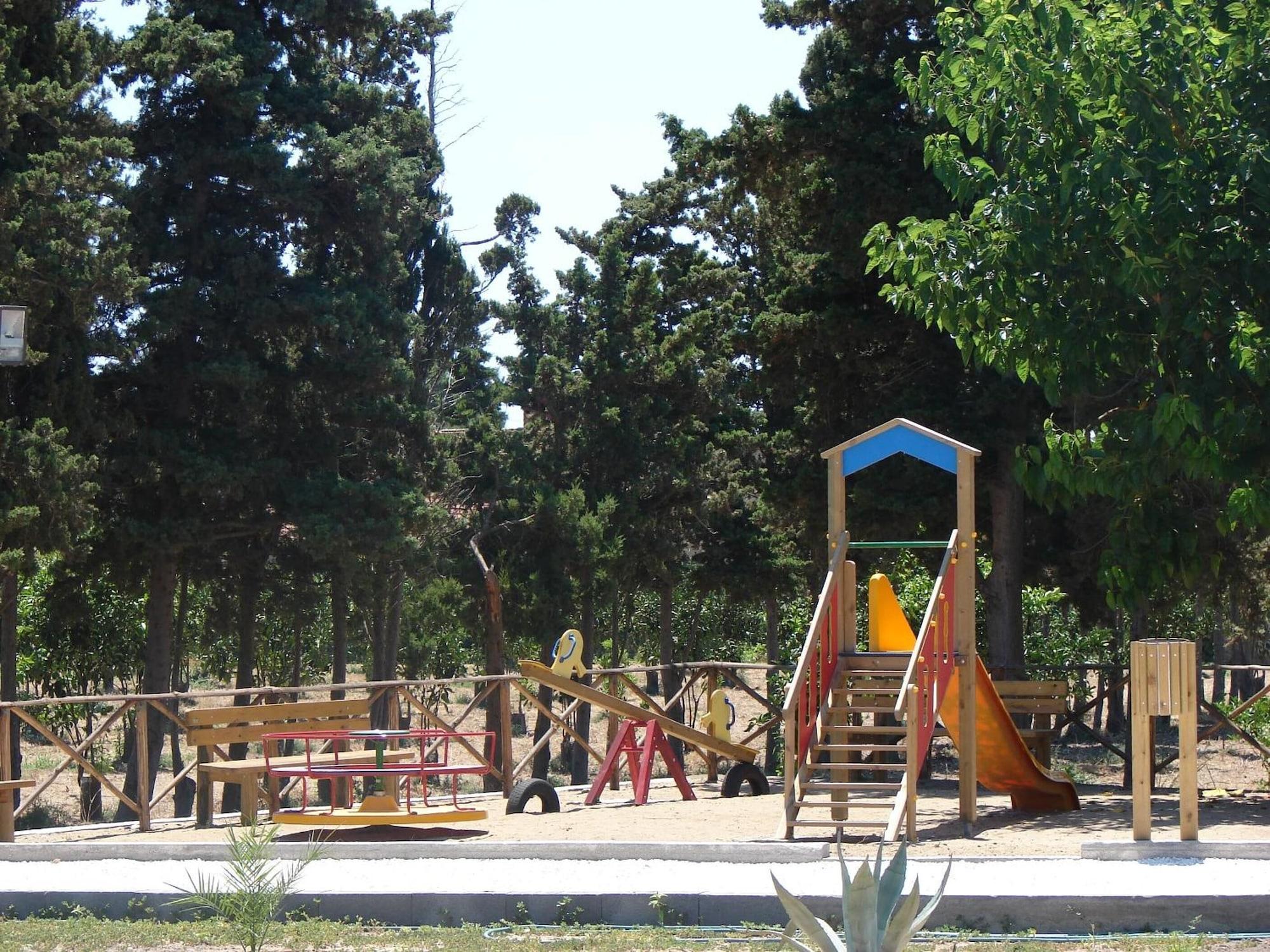 Instalaciones Recreativas Sicily Country House & Beach