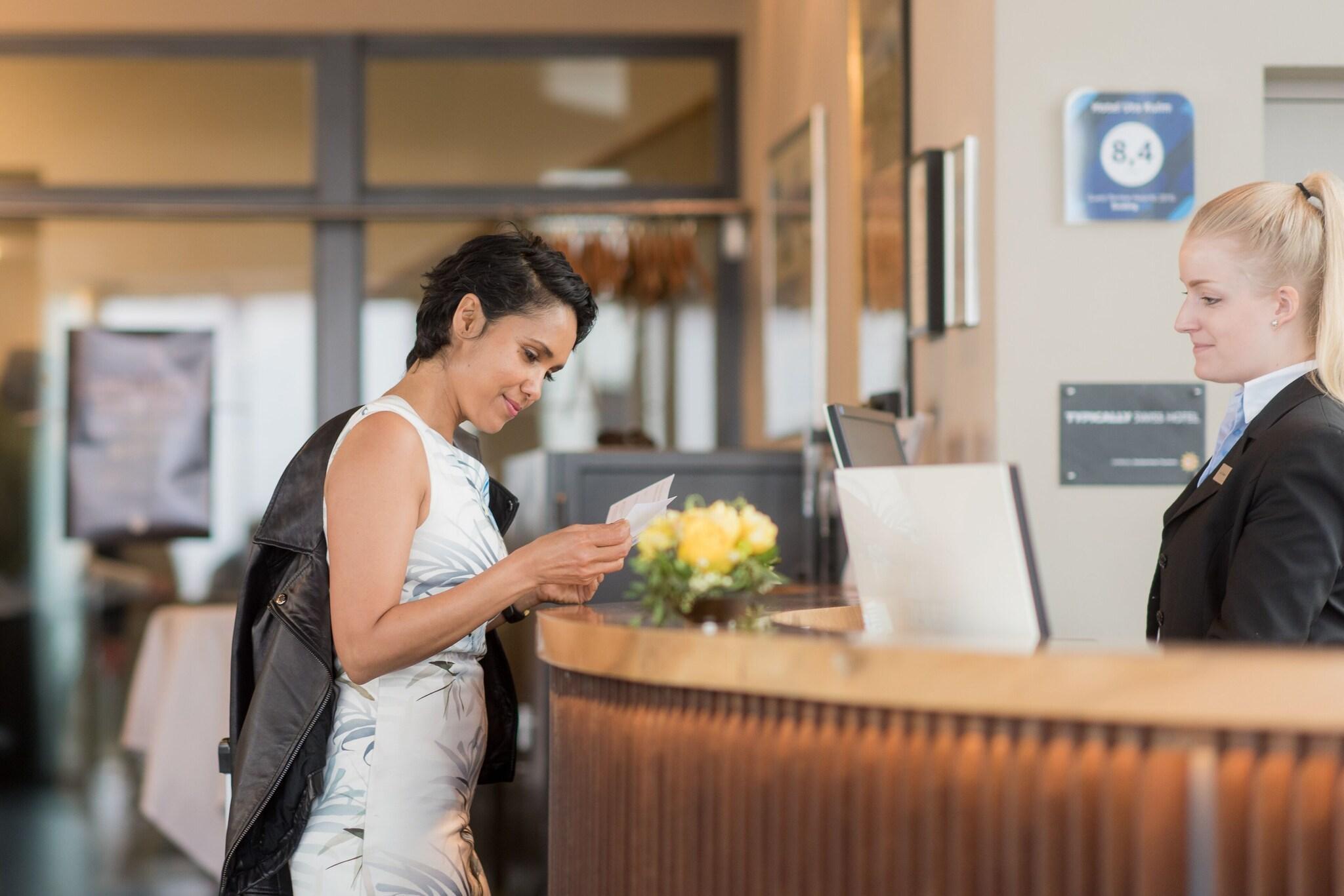 Vista Lobby Hotel UTO KULM car-free hideaway in Zurich