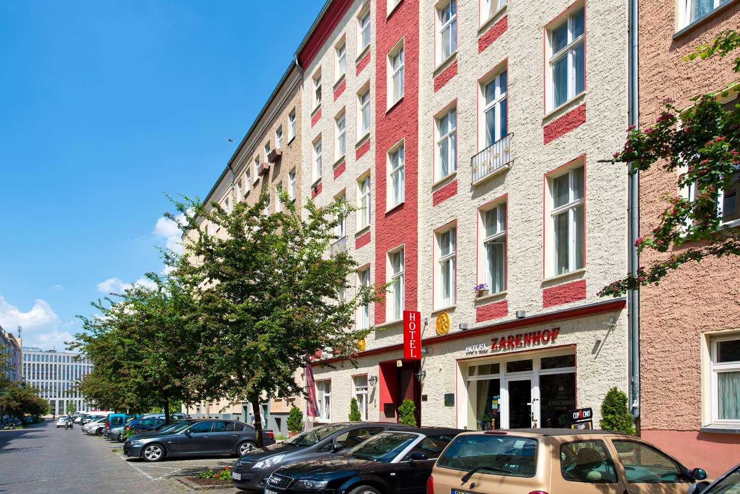 Vista da fachada Hotel & Apartments Zarenhof Berlin Mitte