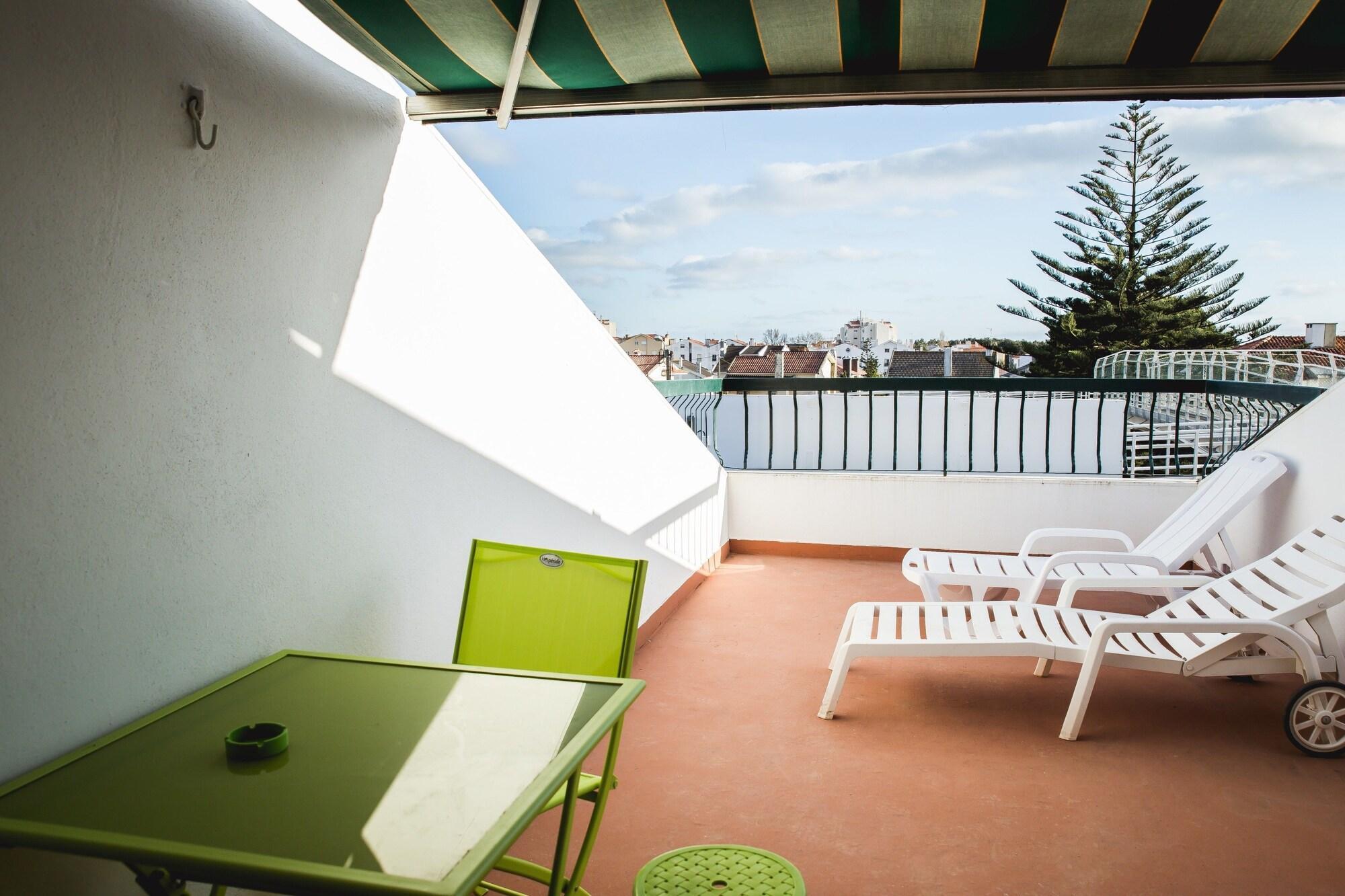 Varios Help Yourself Hostels Carcavelos Coast