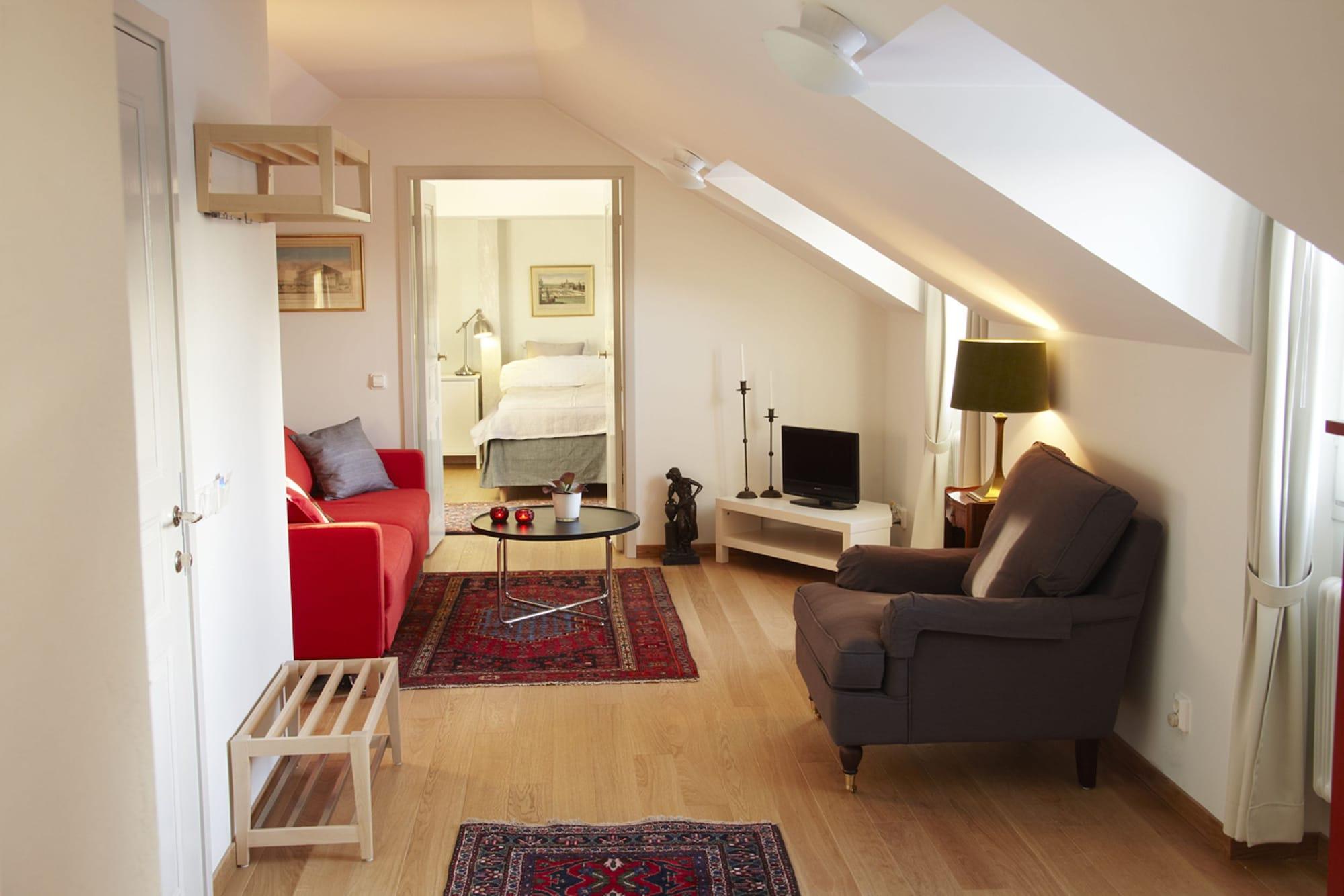 Varios Lady Hamilton Apartments