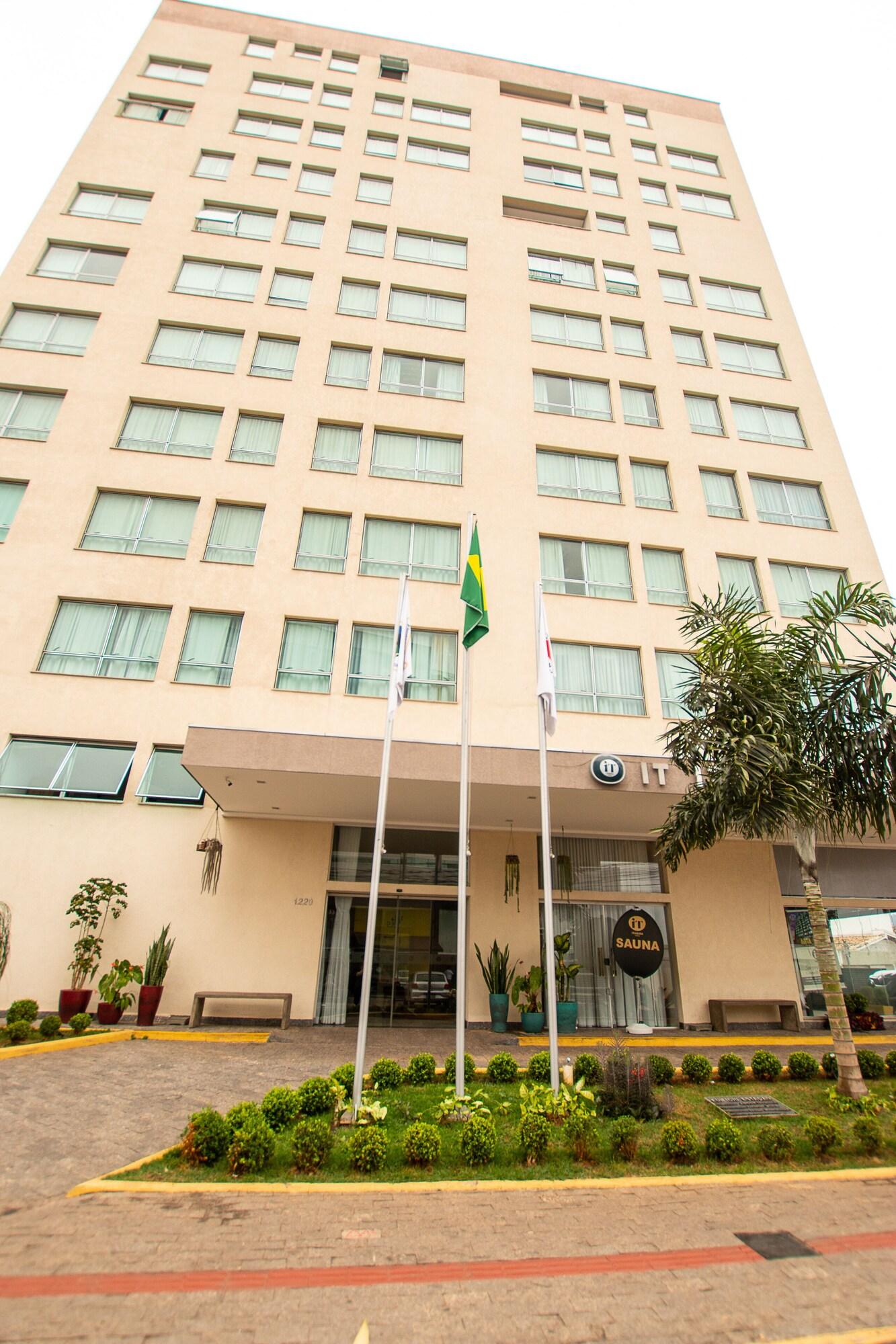 Vista Exterior It Itabira Hotel