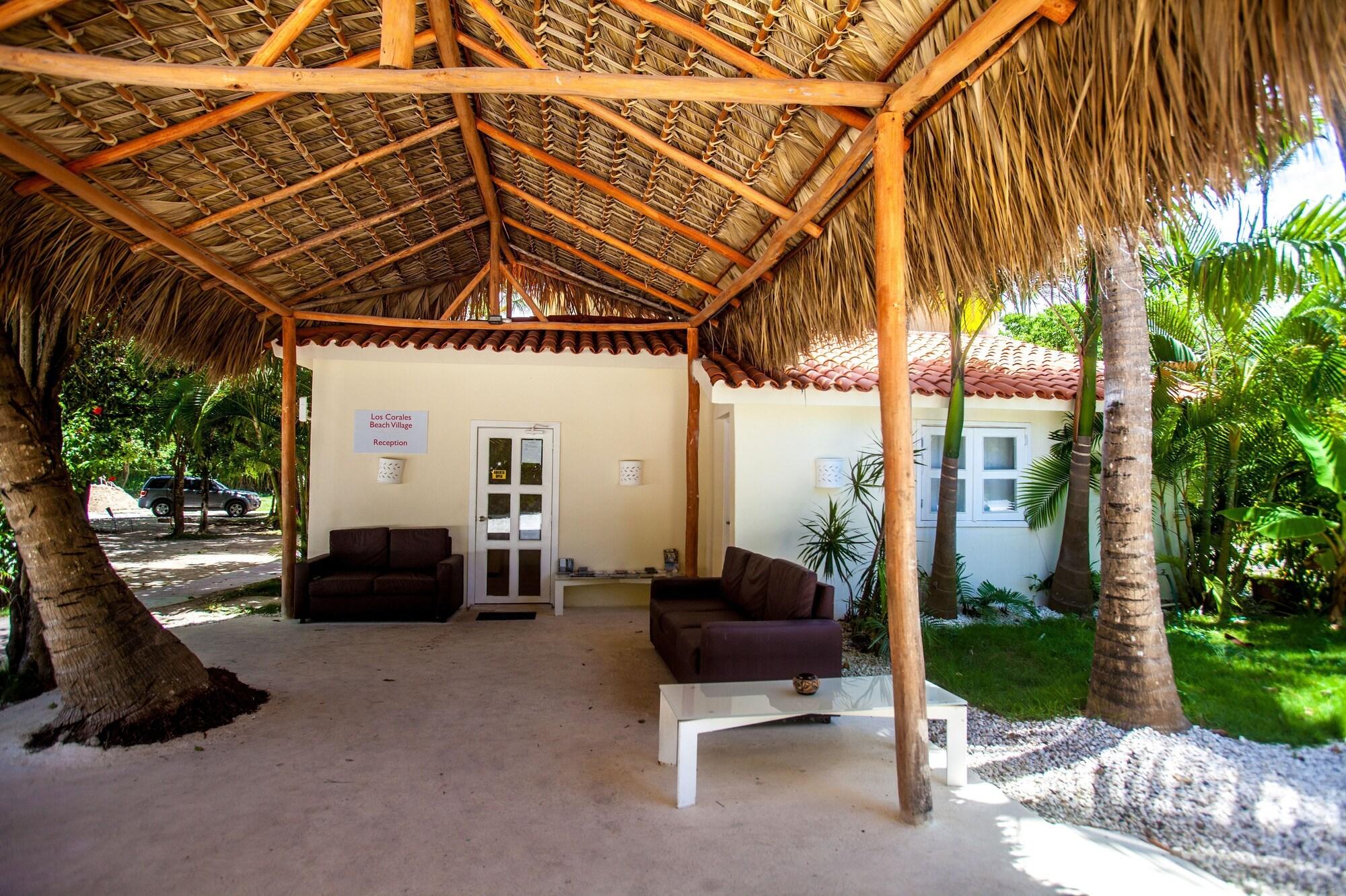 Vista Lobby La Piazzetta Suites
