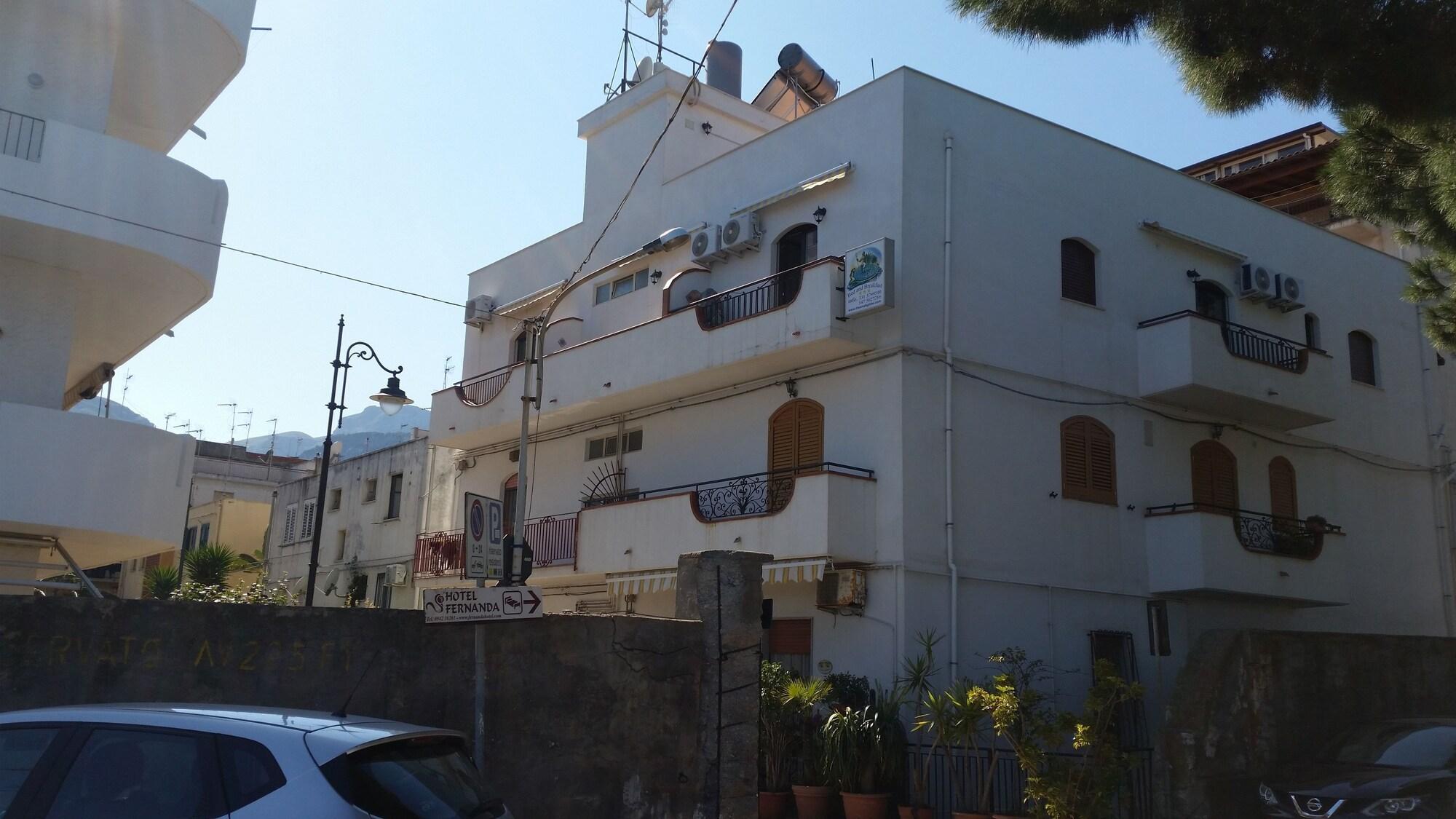 Vista Exterior B&B Il Mare degli Dei