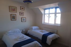 Alquiler Vacacional - Sleeps 6, Parking, Great View. 3 Bedrooms, 4 beds, easy walk to town centry