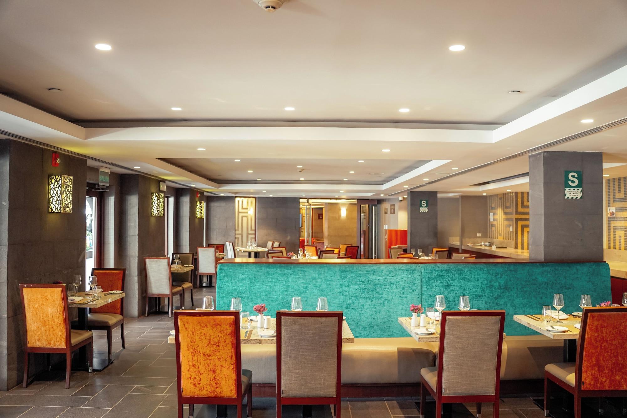 Restaurant Hilton Garden Inn Cusco