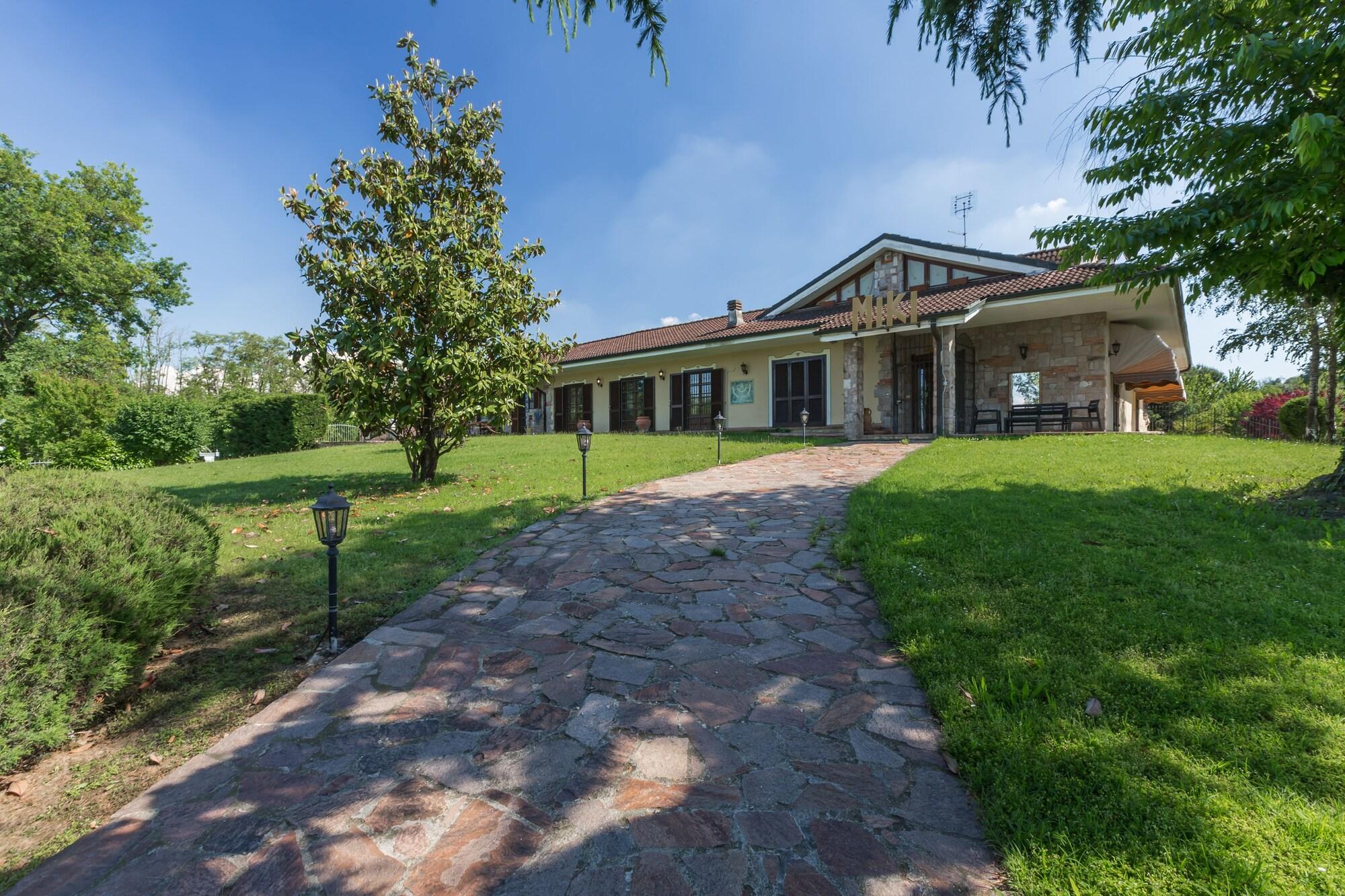 Vista Exterior B&B Il Boschetto