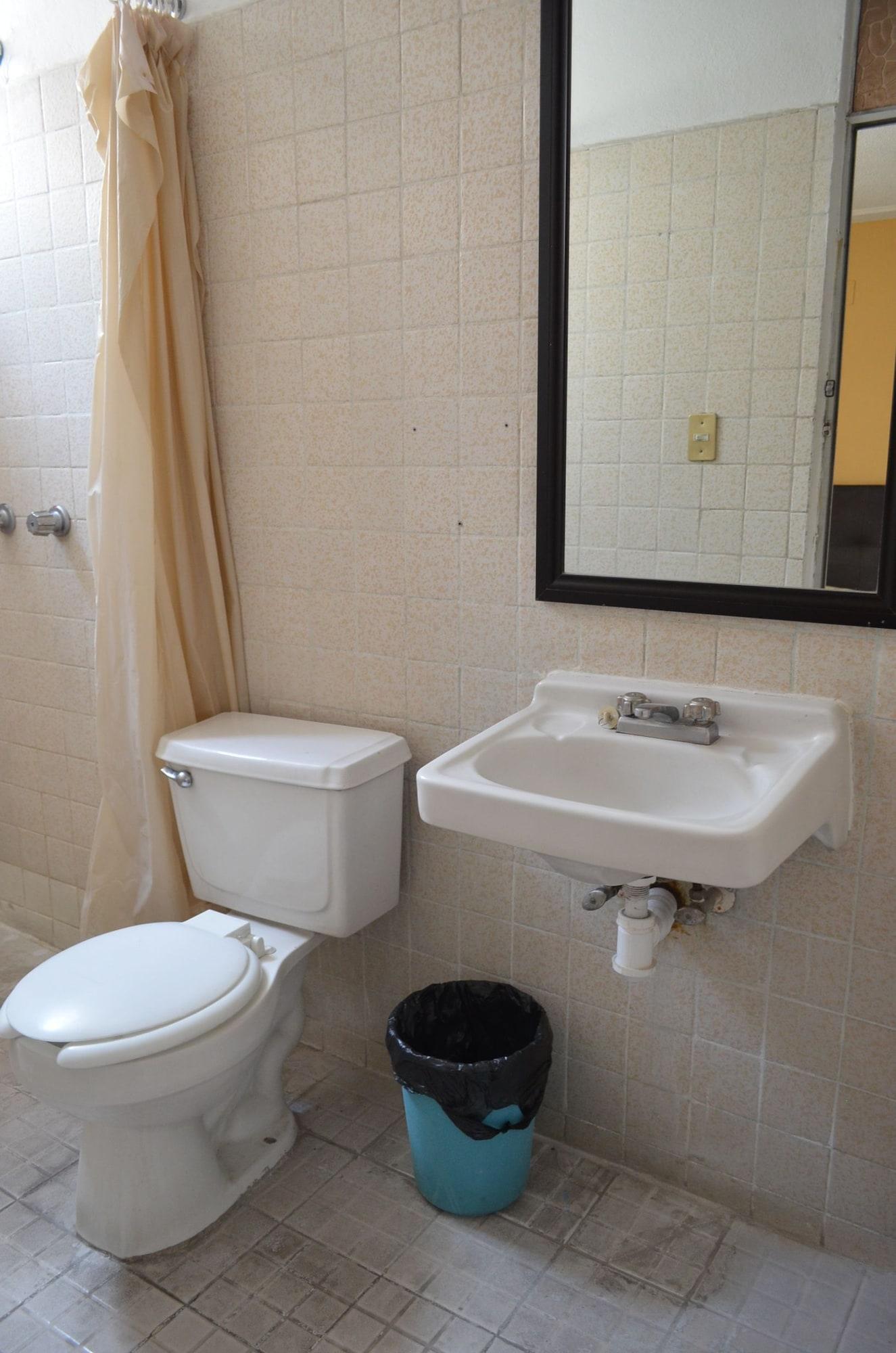 Equipamiento de Habitación Hotel Gomez