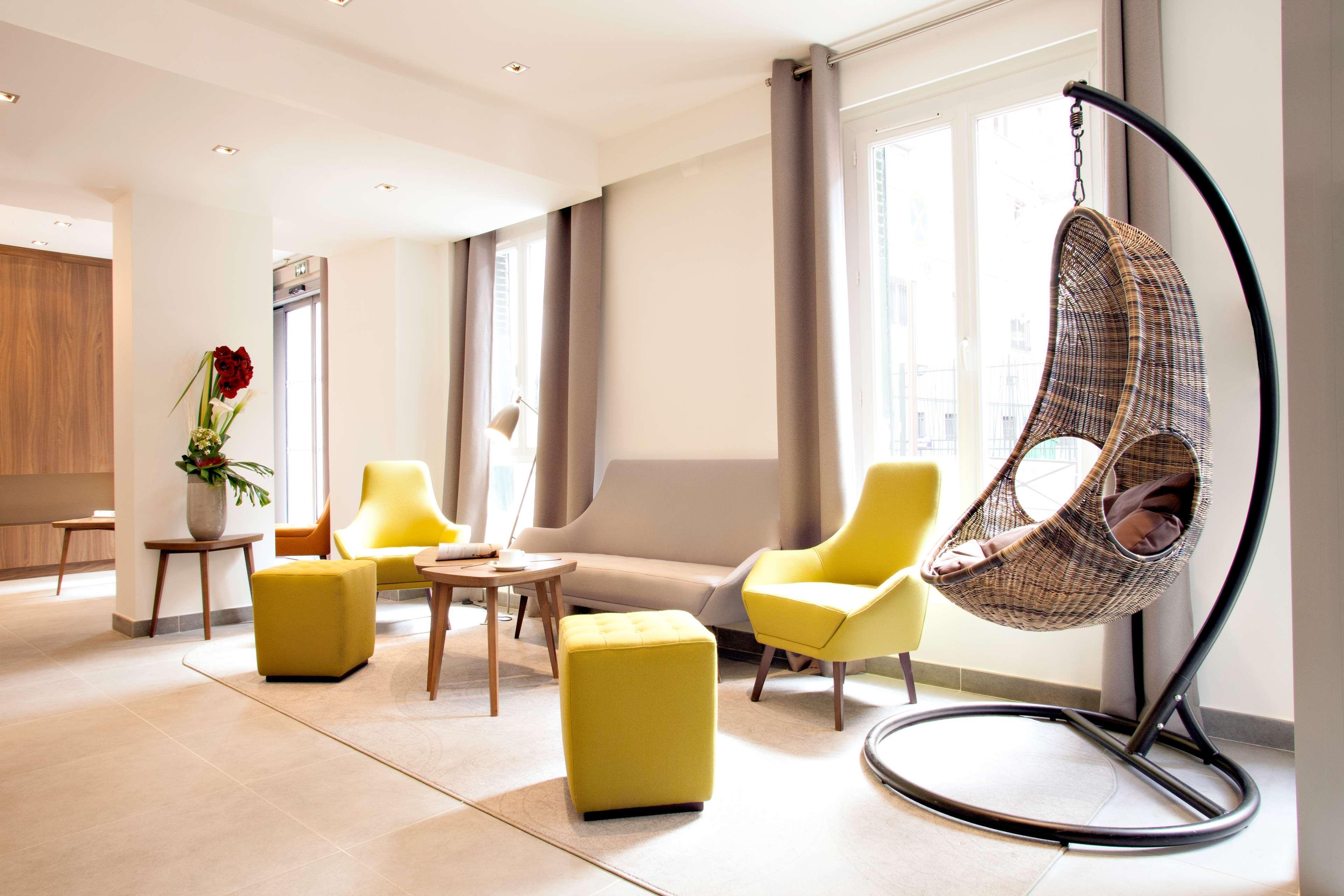 Vista Lobby Best Western Plus 61 Paris Nation Hotel