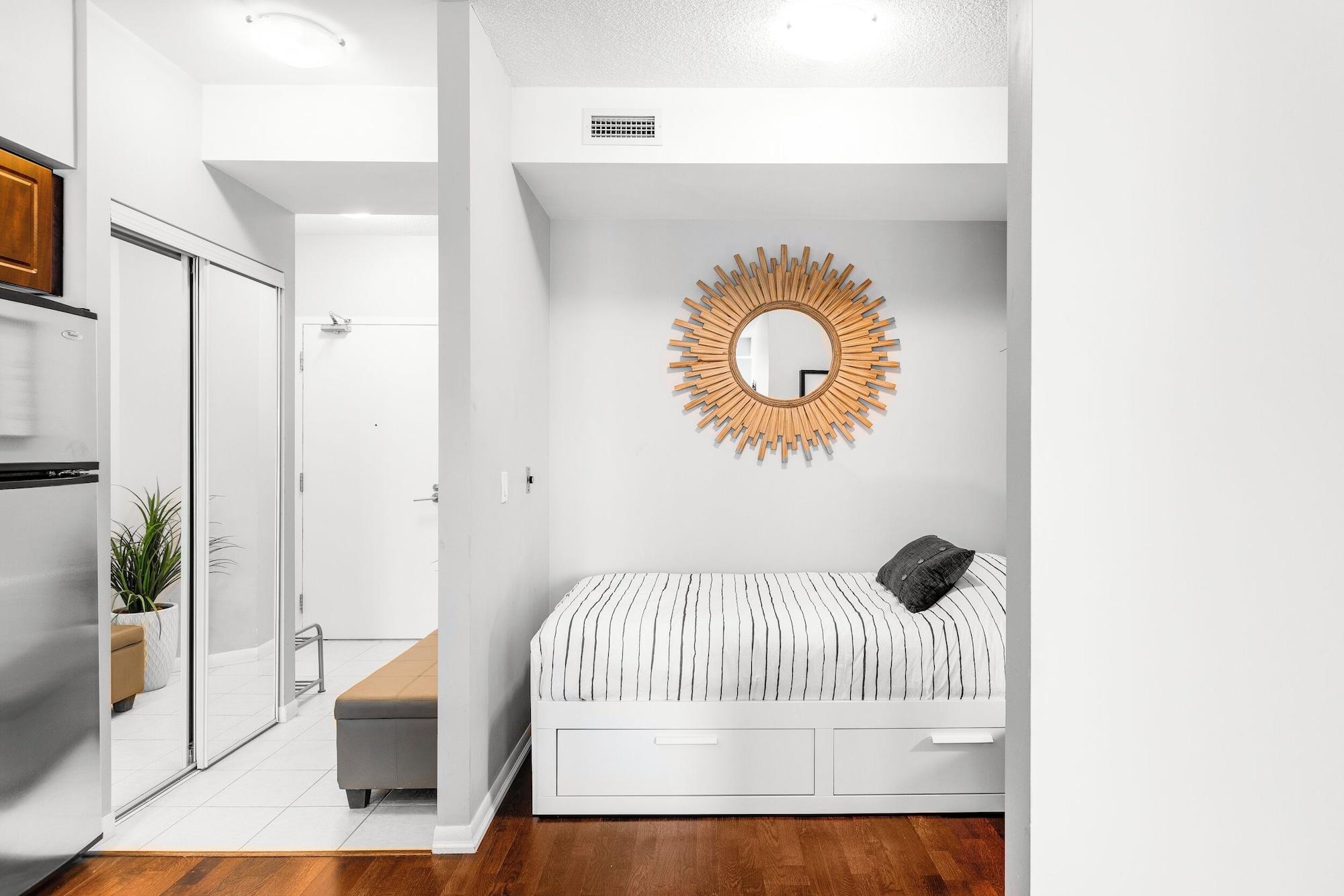 Set de Habitación AOC Suites - Luxury Condo - City View