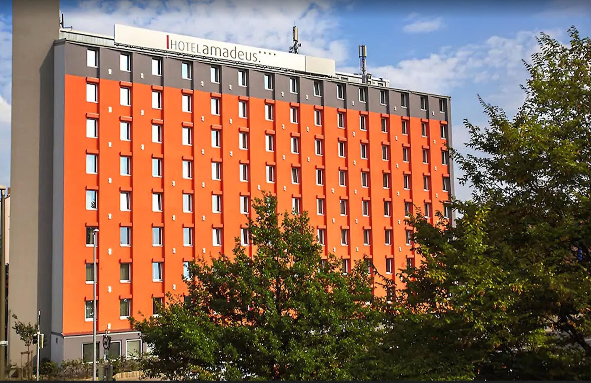 Vista Exterior Hotel Amadeus