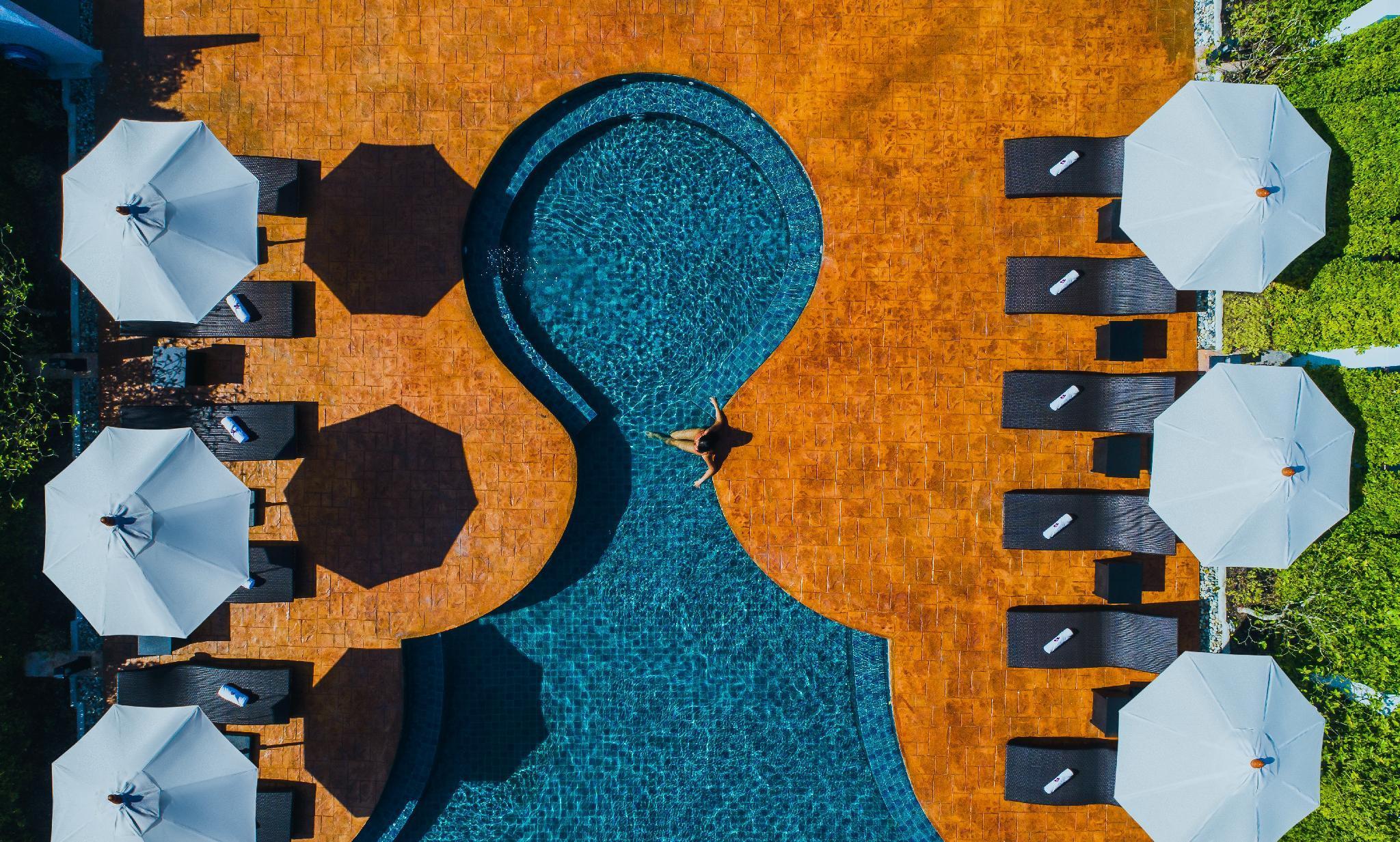 Vista Exterior Journeyhub Pattaya Central