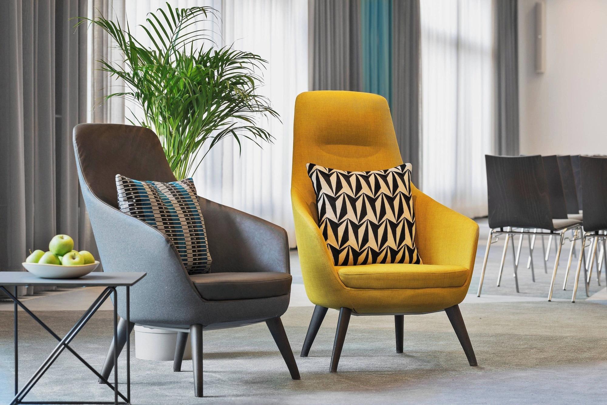 Sala de Reuniones Courtyard by Marriott Zurich North