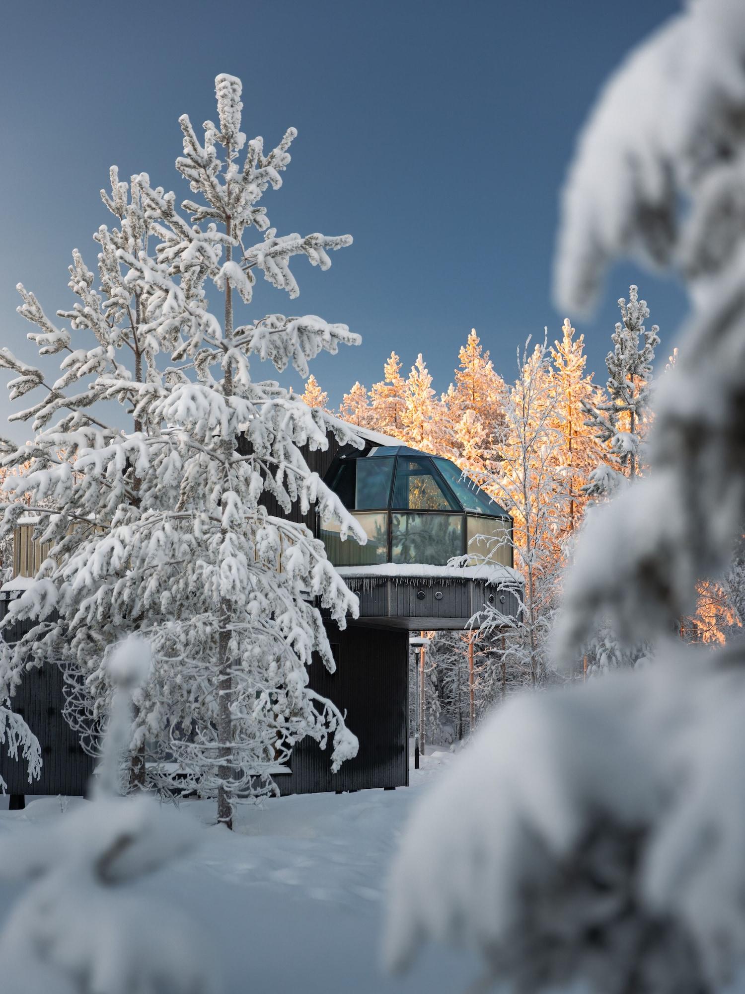 Vista Exterior SkyView Igloo Resort