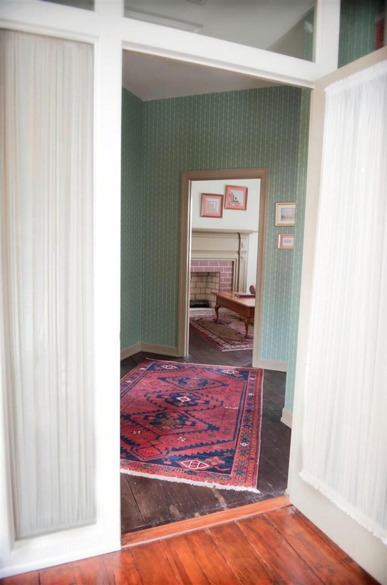 Vista Lobby Frederick House