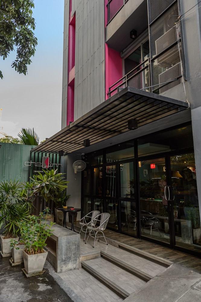 Vista Exterior CheQinn Hostel Sukhumvit 4