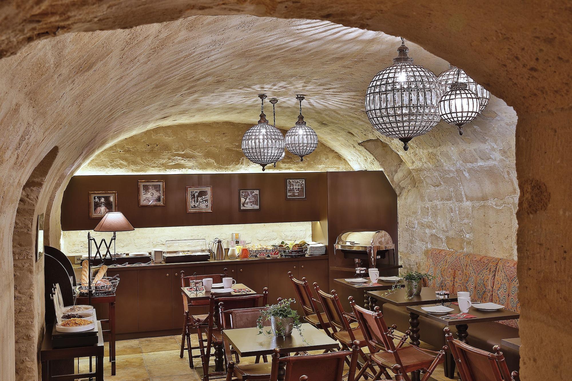 Restaurant Hôtel R. Kipling by Happyculture