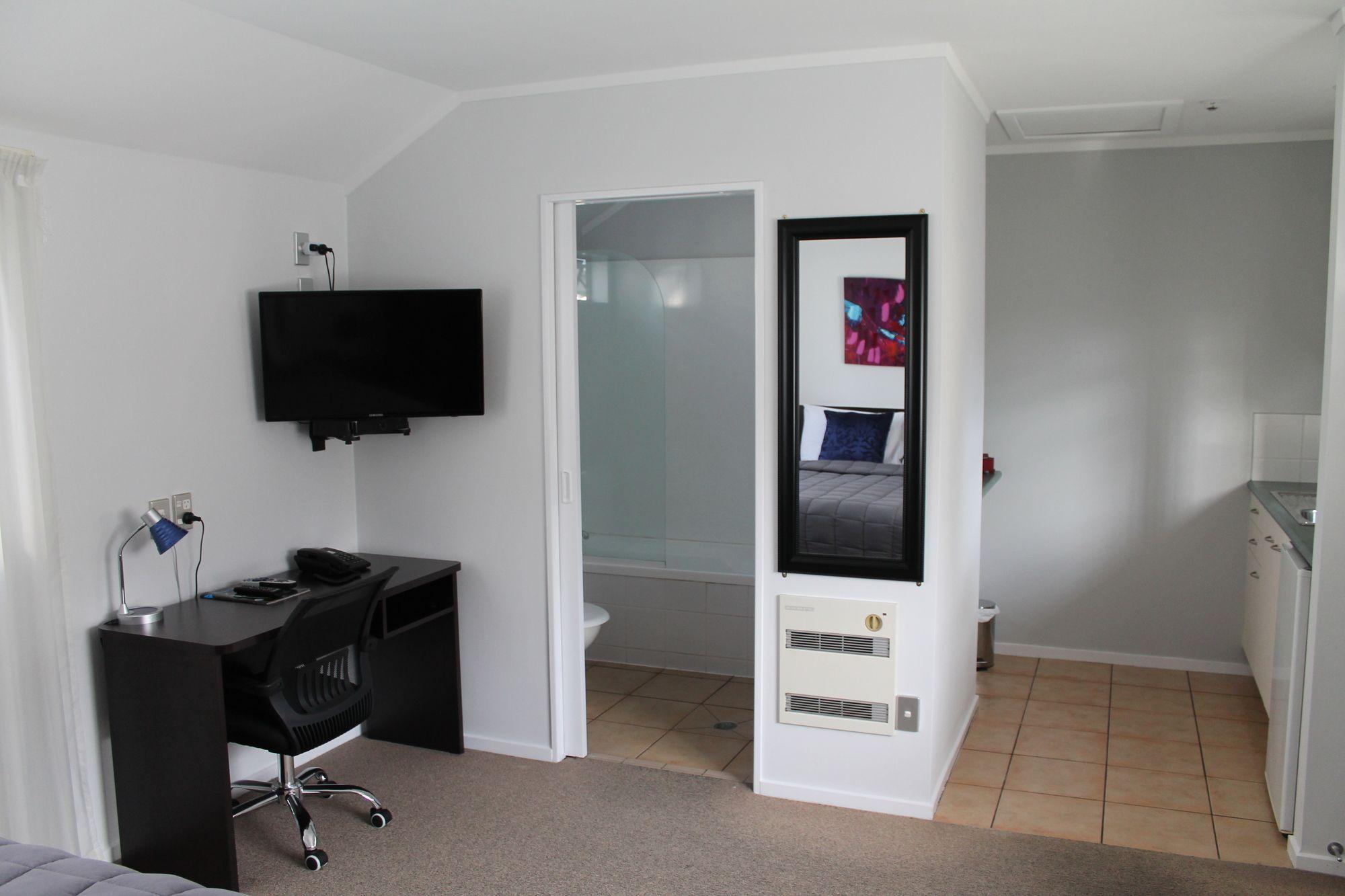 Set de Habitación Aquarius Motor Inn