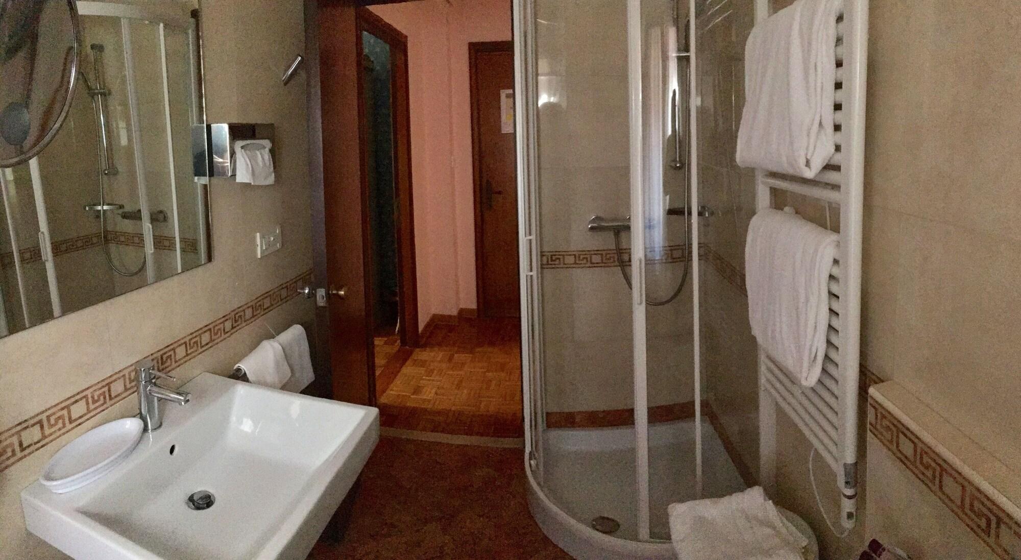 Equipamiento de Habitación Royal San Marco Hotel