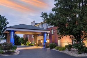 Alojamiento - Holiday Inn Express Corydon by IHG