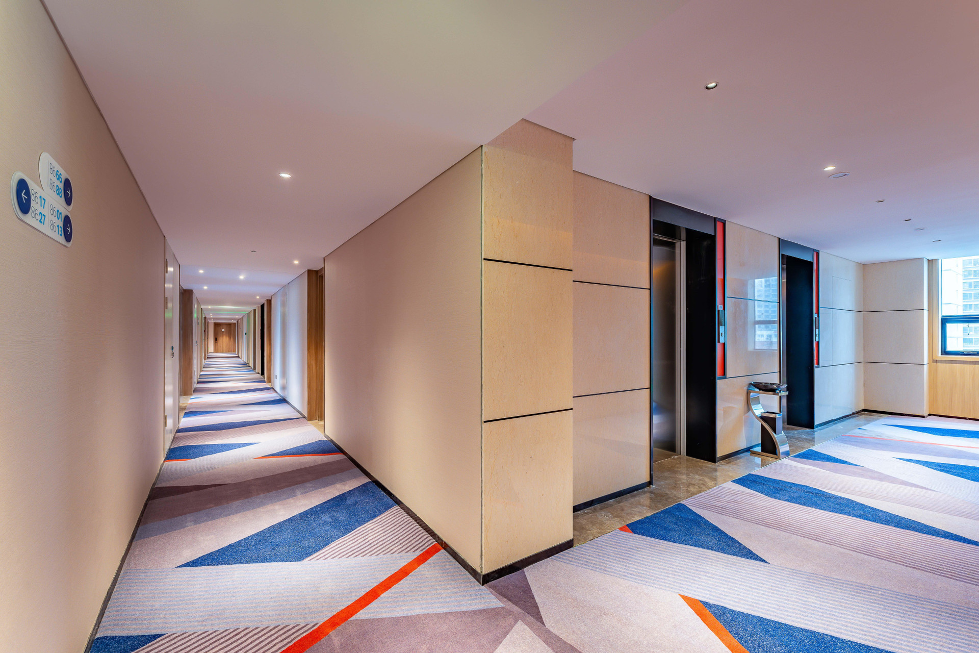Vista Lobby Holiday Inn Express Langfang Yanjiao by IHG