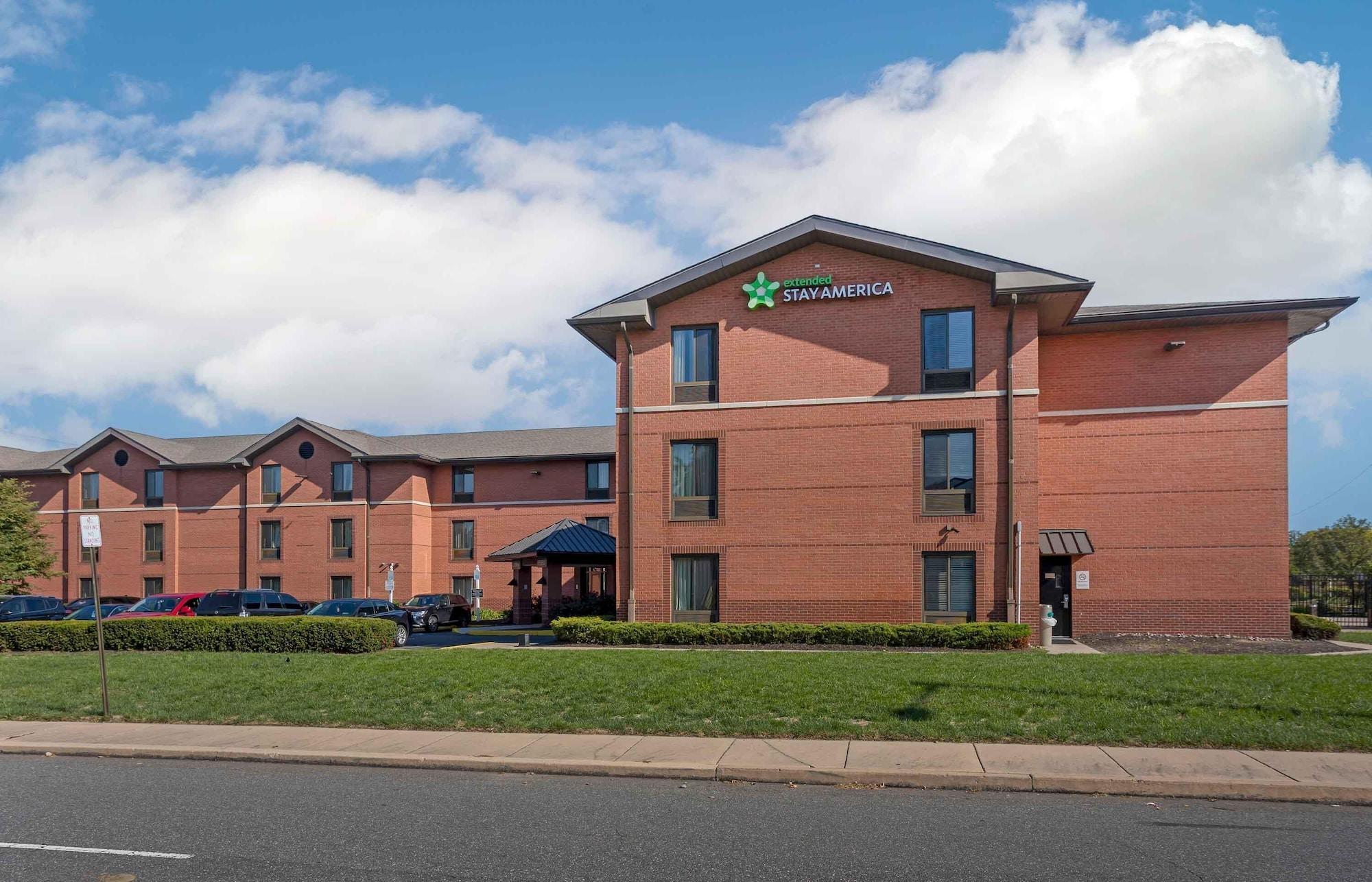 Vista Exterior Extended Stay America Suites Philadelphia Airport Bartram Av