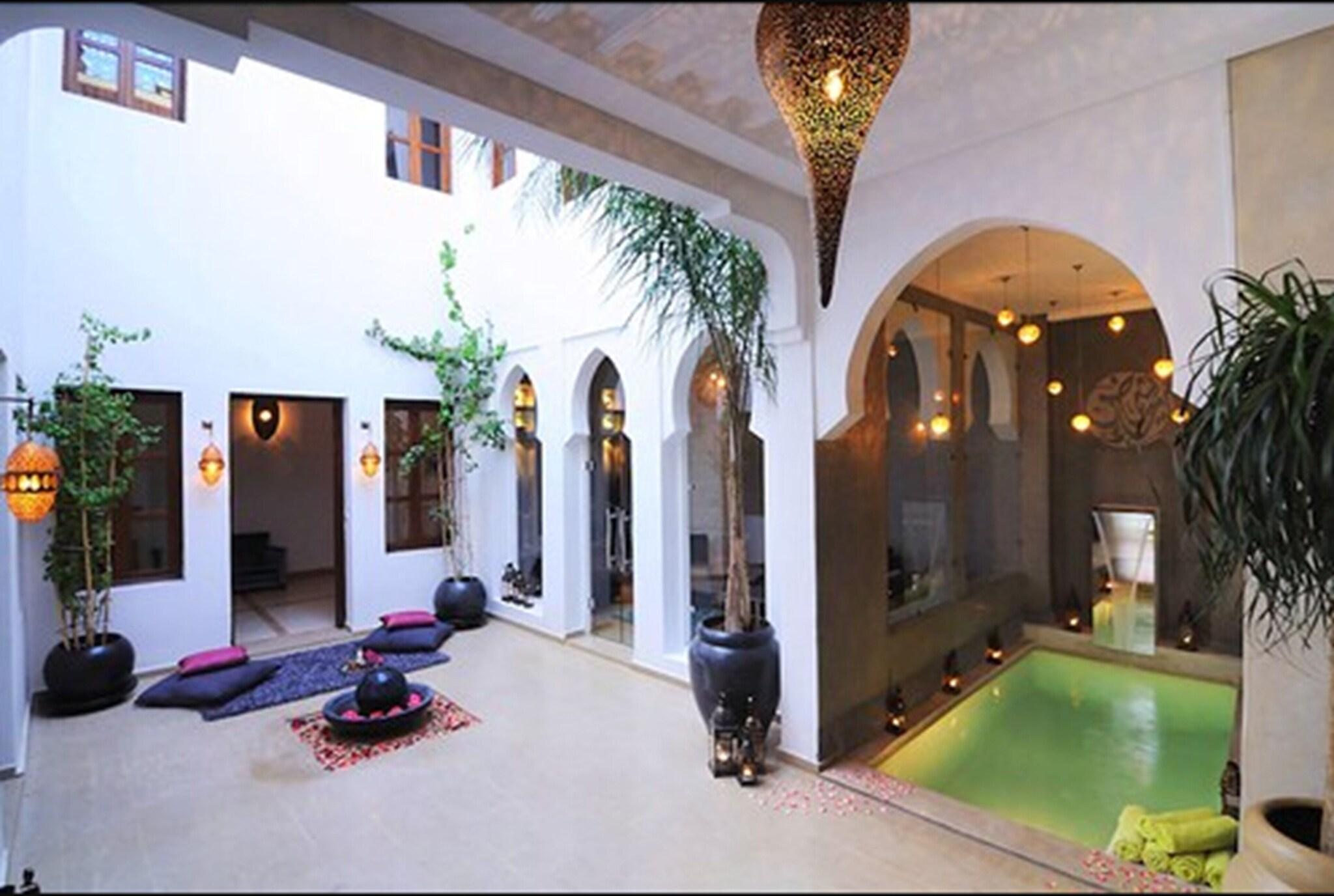 Vista Exterior Riad Chayma - Adults Only