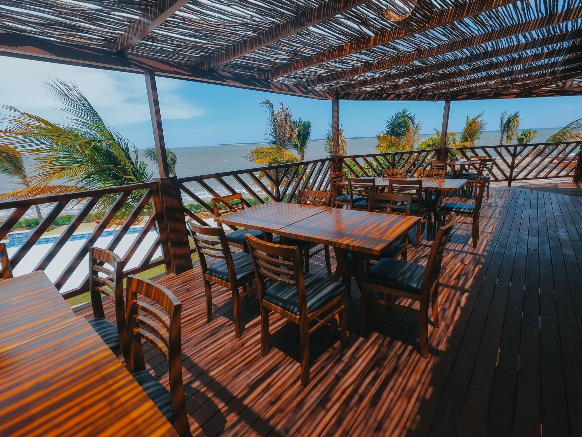 Restaurant Oiti Beach Resort Tutóia
