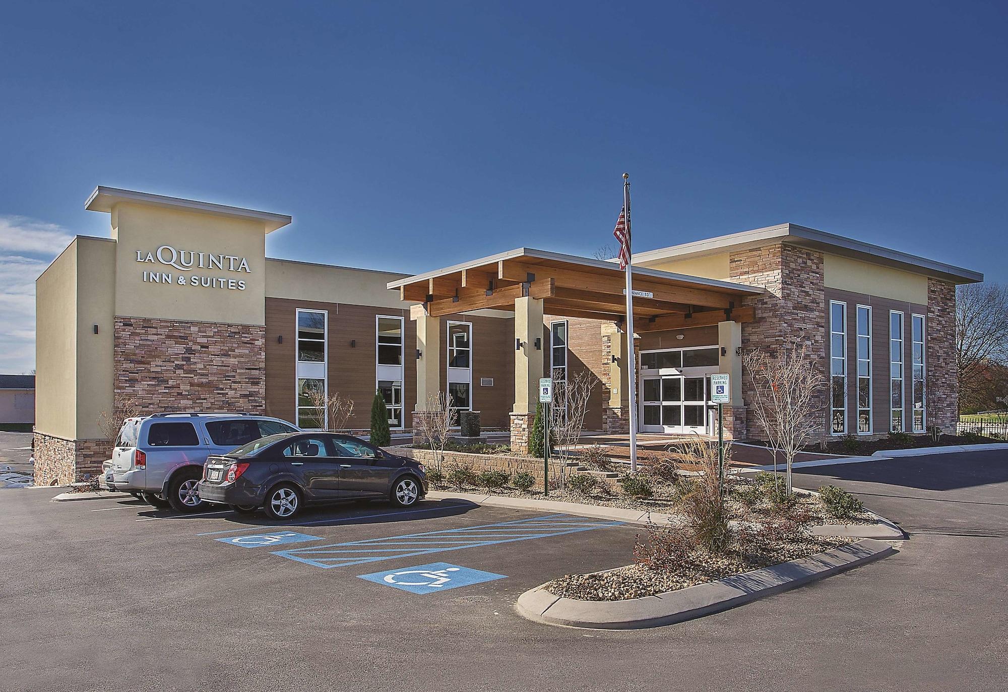 Vista Exterior La Quinta Inn & Suites by Wyndham Chattanooga - East Ridge