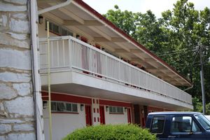 Alojamiento - Hometown Inn Staunton