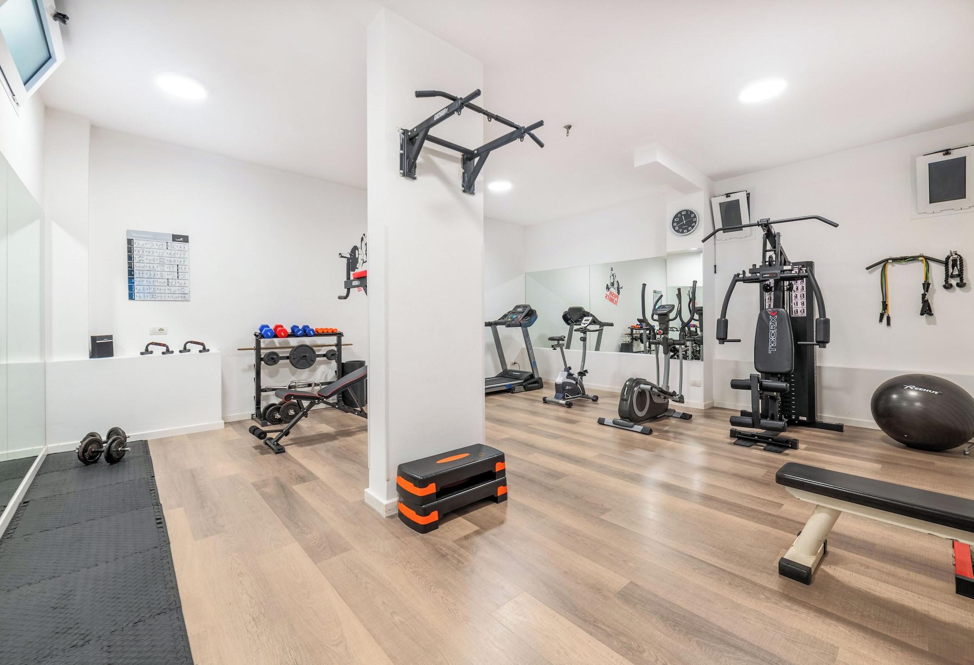 Gimnasio Hotel Britannia
