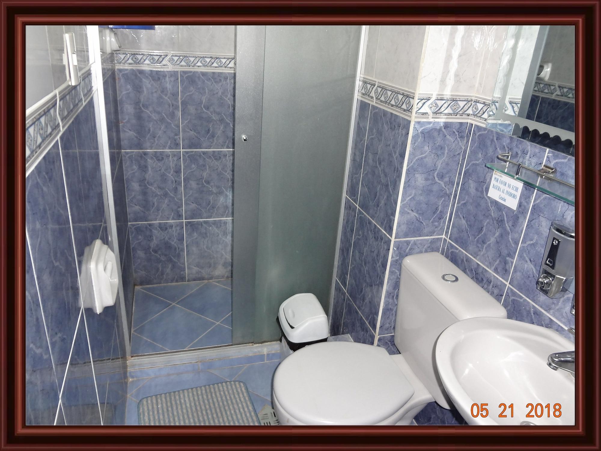 Equipamiento de Habitación Hostelling Bustillo