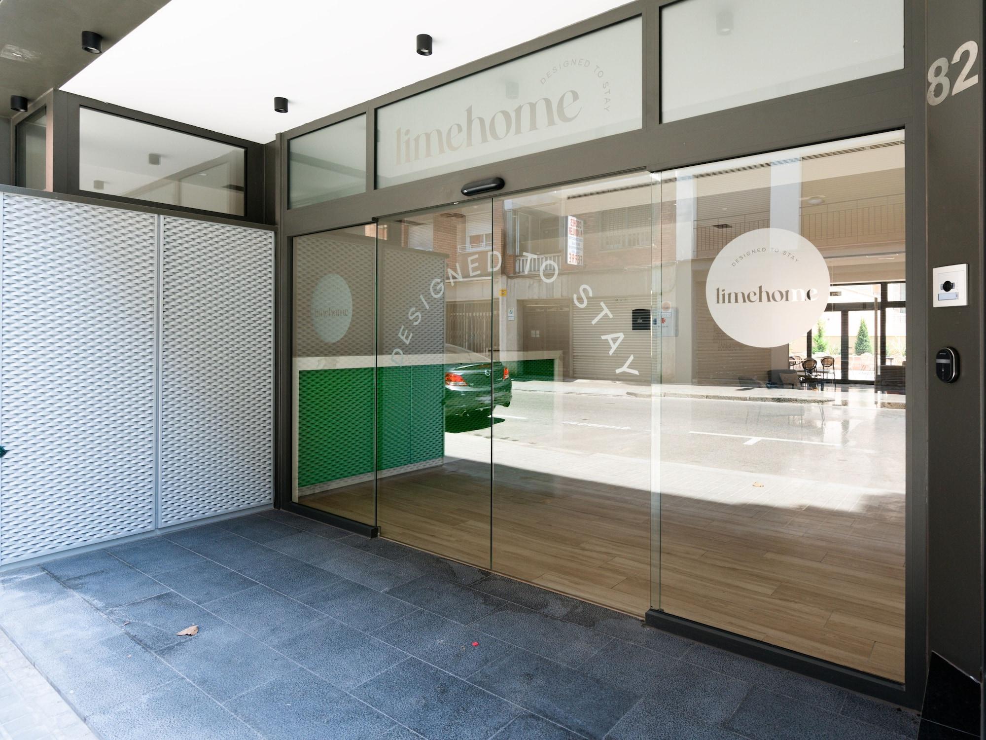 Vista Exterior limehome Barcelona