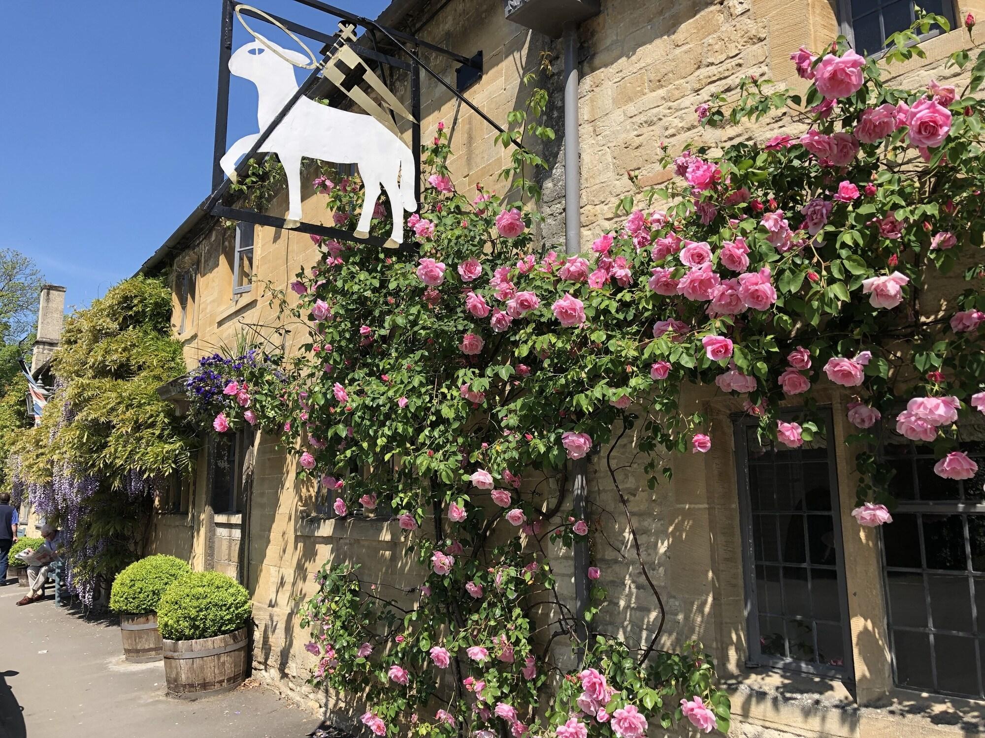 Varios The Lamb Inn