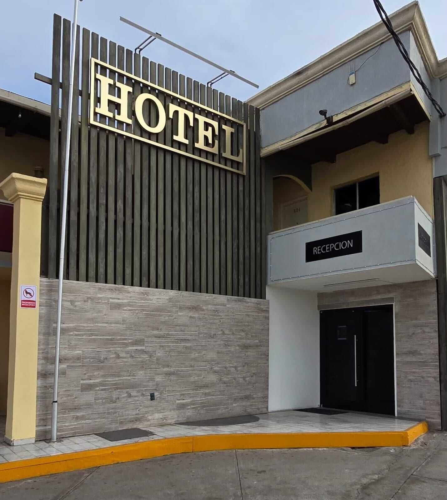 Varios Azteca de Oro Mexicali