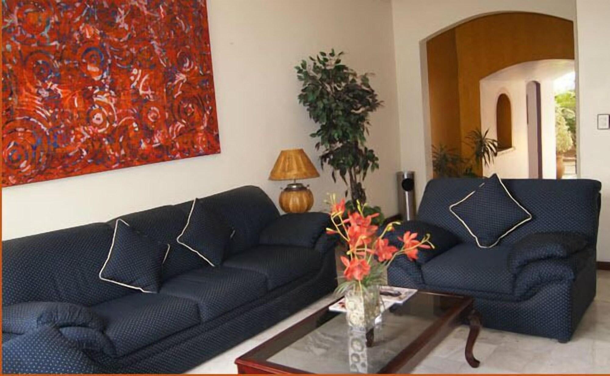 Vista Lobby Suites Colibrí