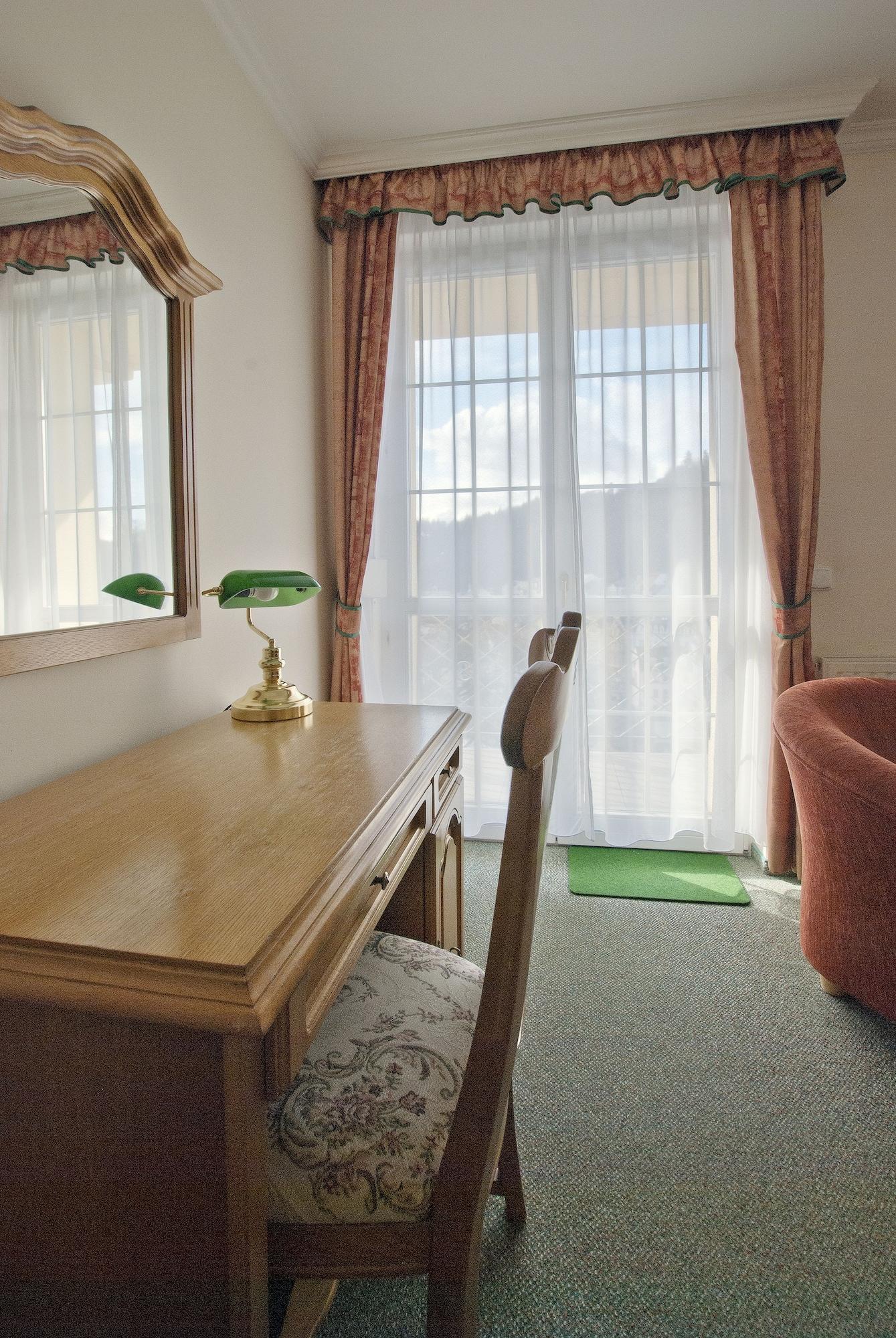 Set de Habitación Pension Villa Rosa