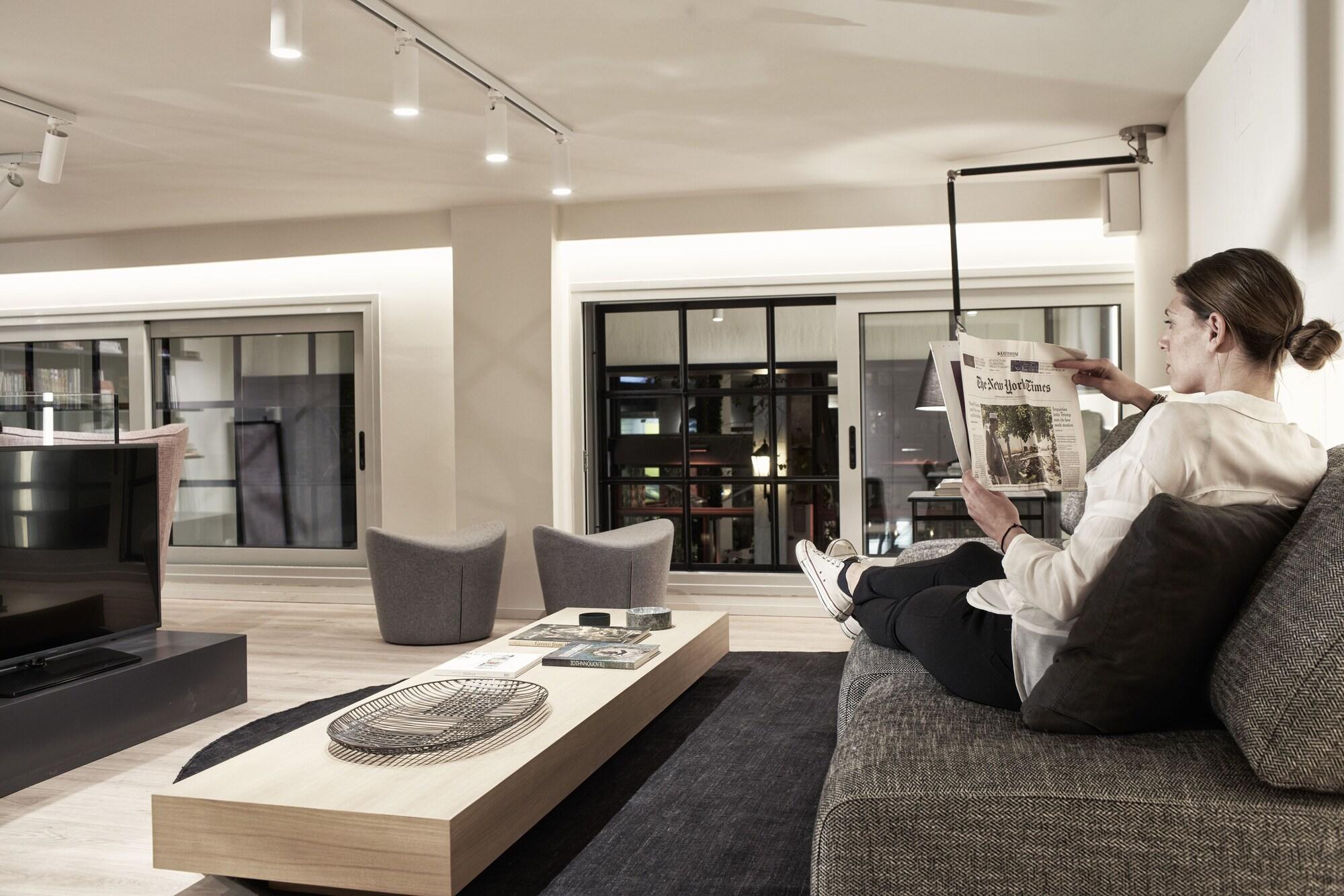 Vista Lobby Urban Frame Plaka