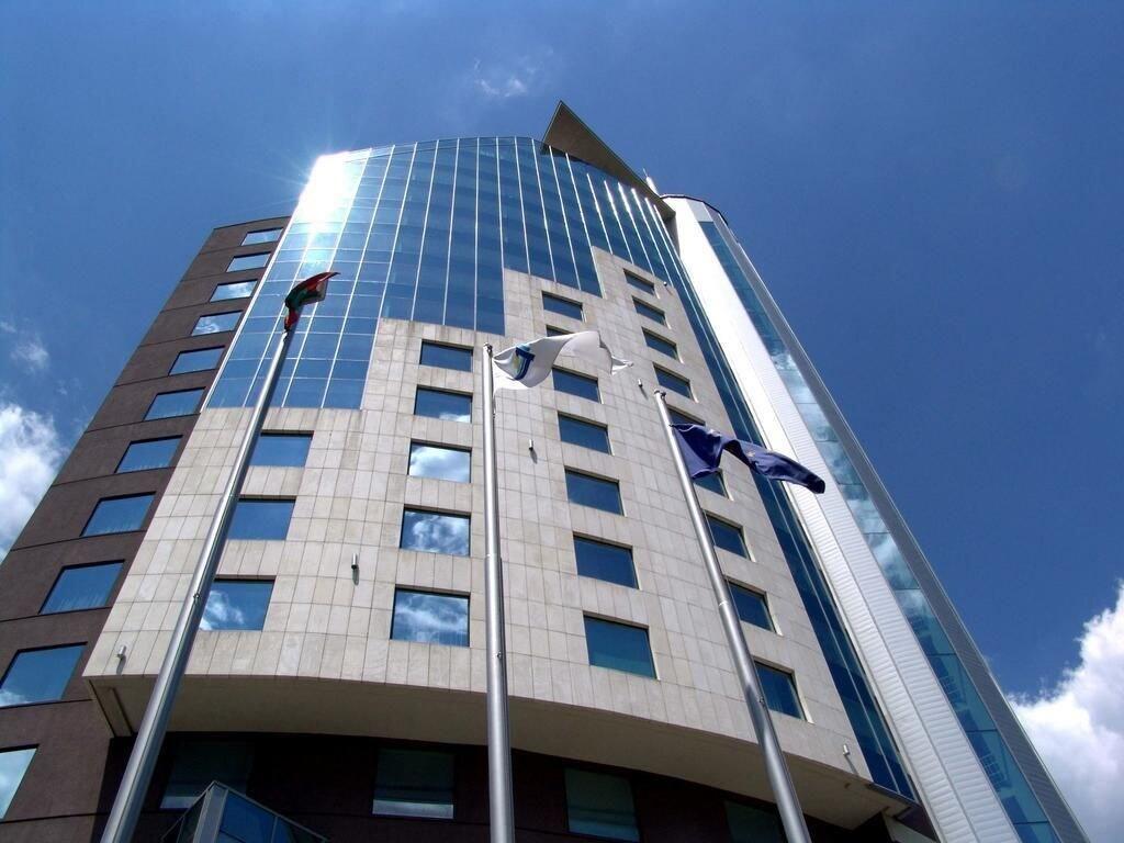 Varios Hotel Mirage