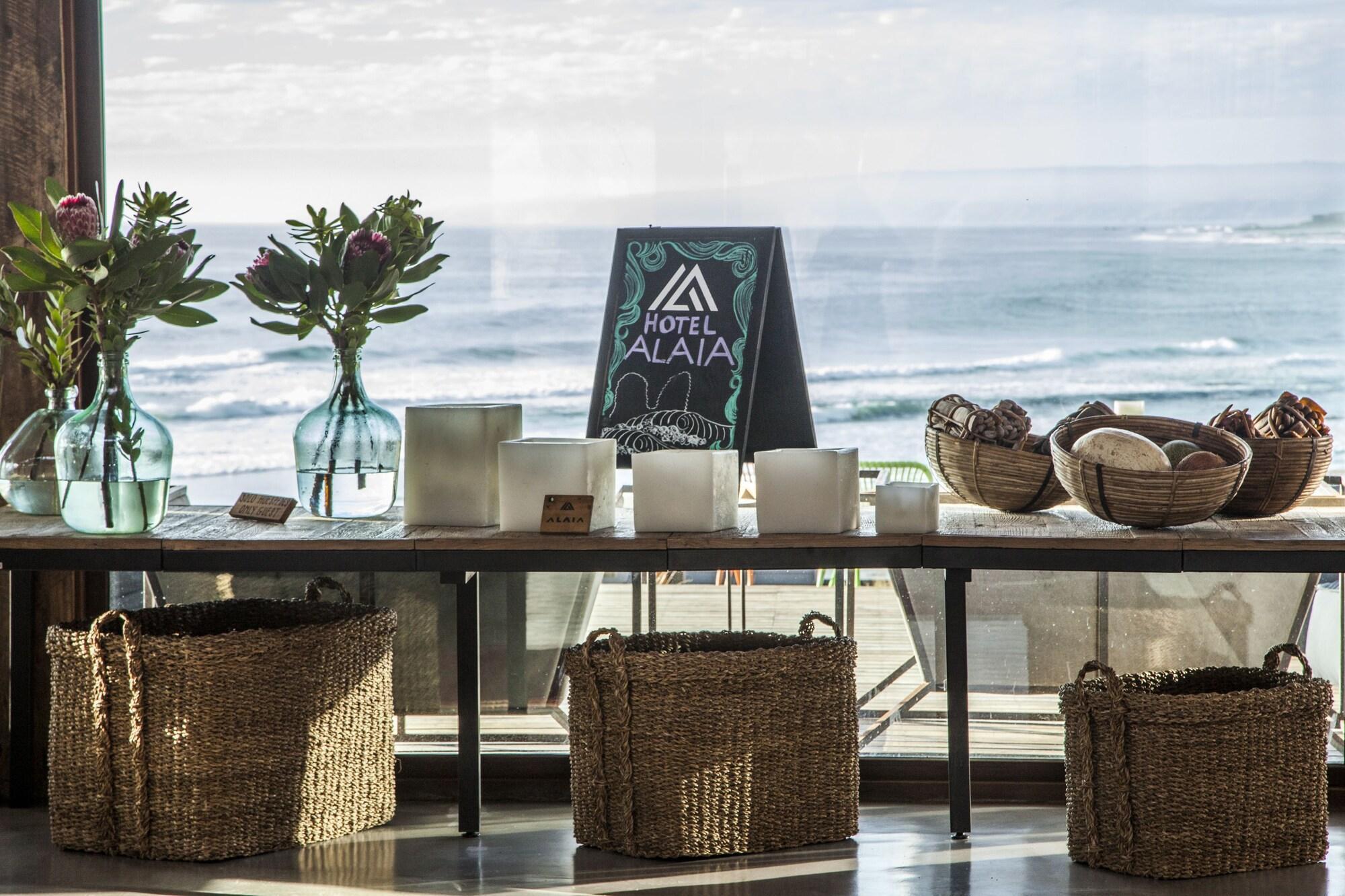 Vista Lobby Hotel Alaia