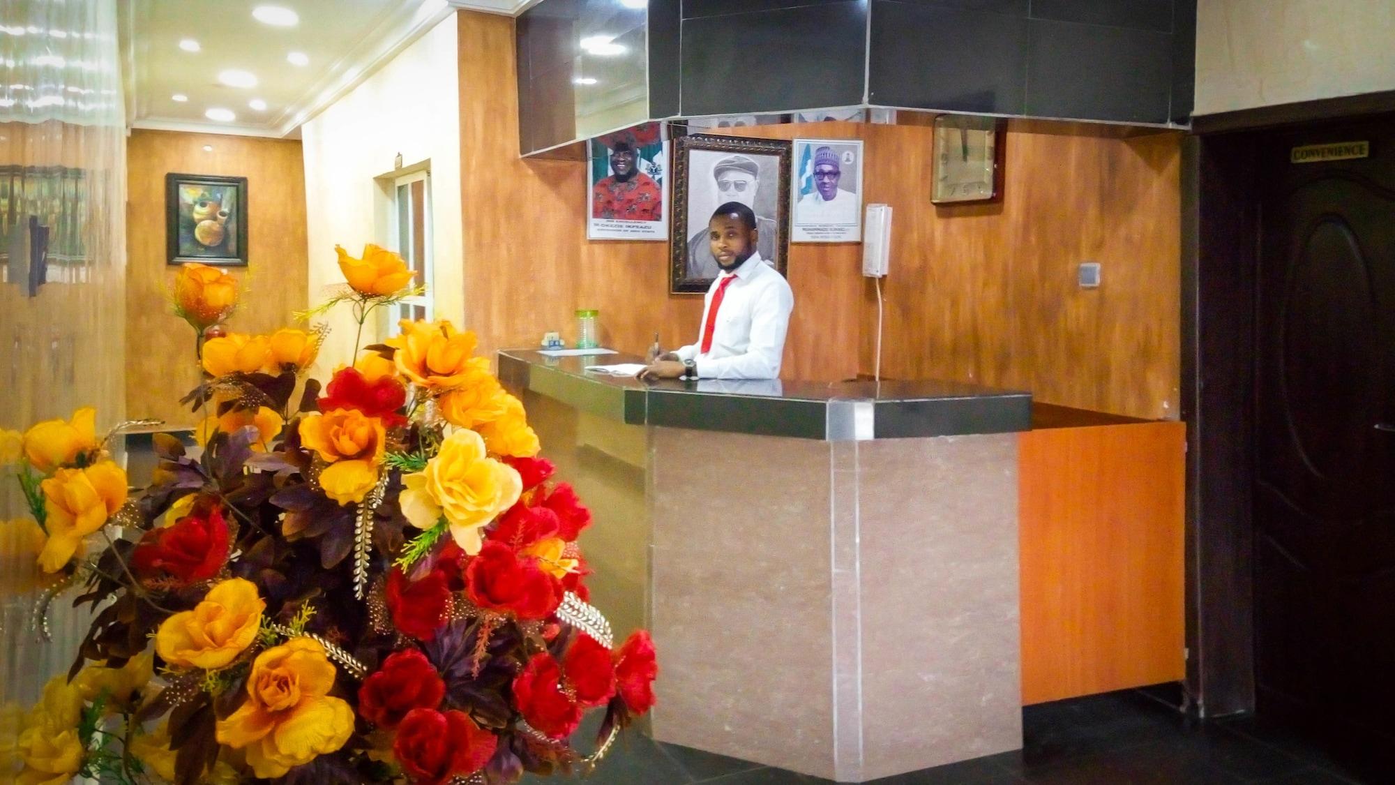 Vista Lobby De Royal Legacy Hotel and Suites